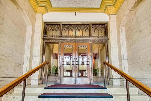 Haberdasher Square Lofts