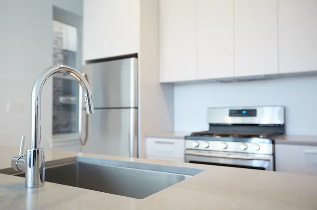 front of building at 2228 North Halsted Apartments