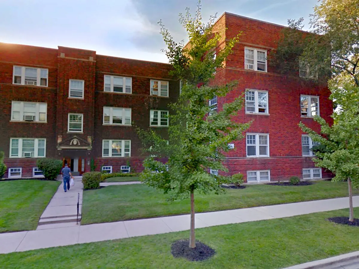 Exterior at Hamilton Place Apartments in West Ridge Chicago