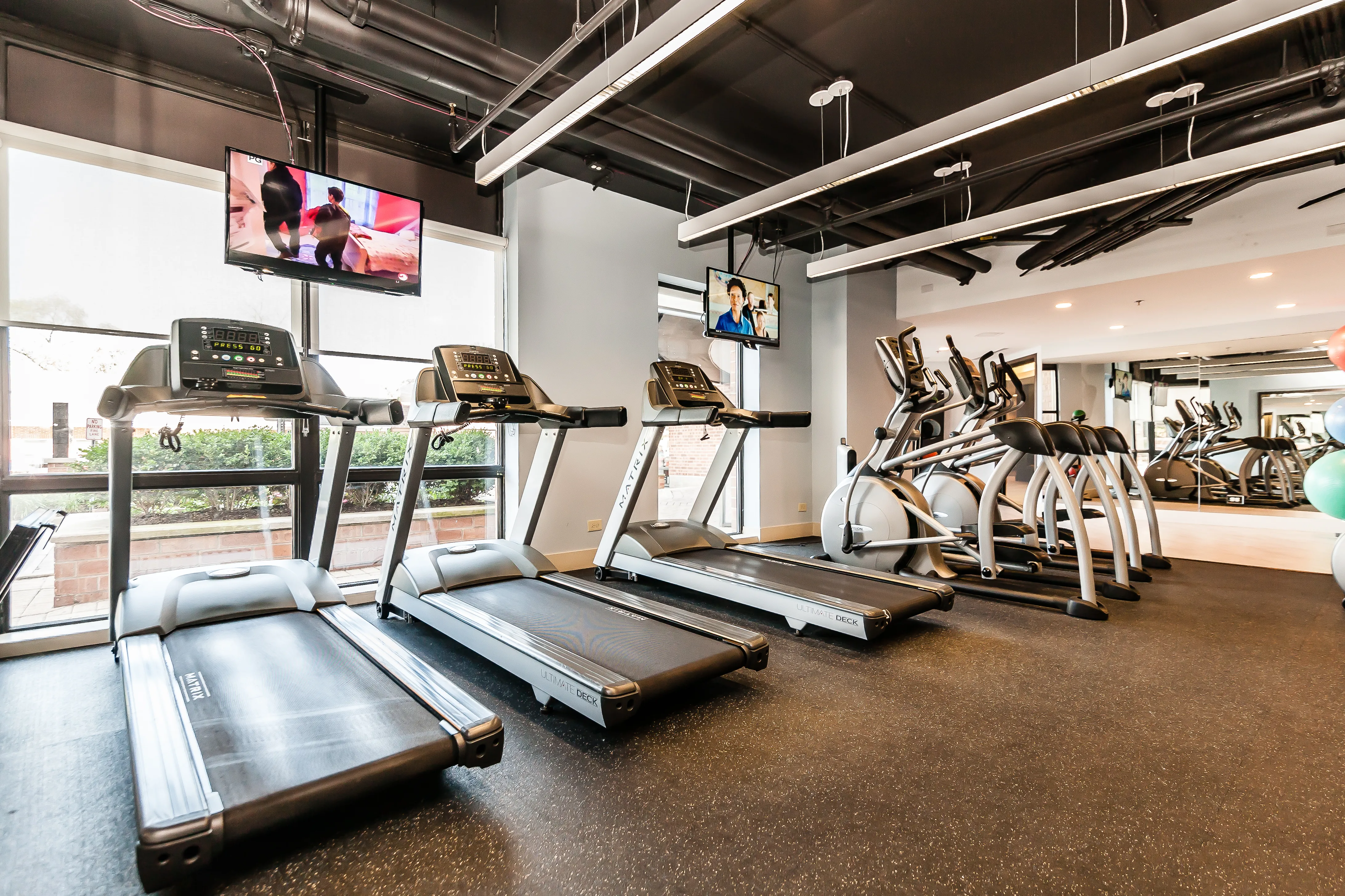 Hancock Square at Arlington Station Apartments