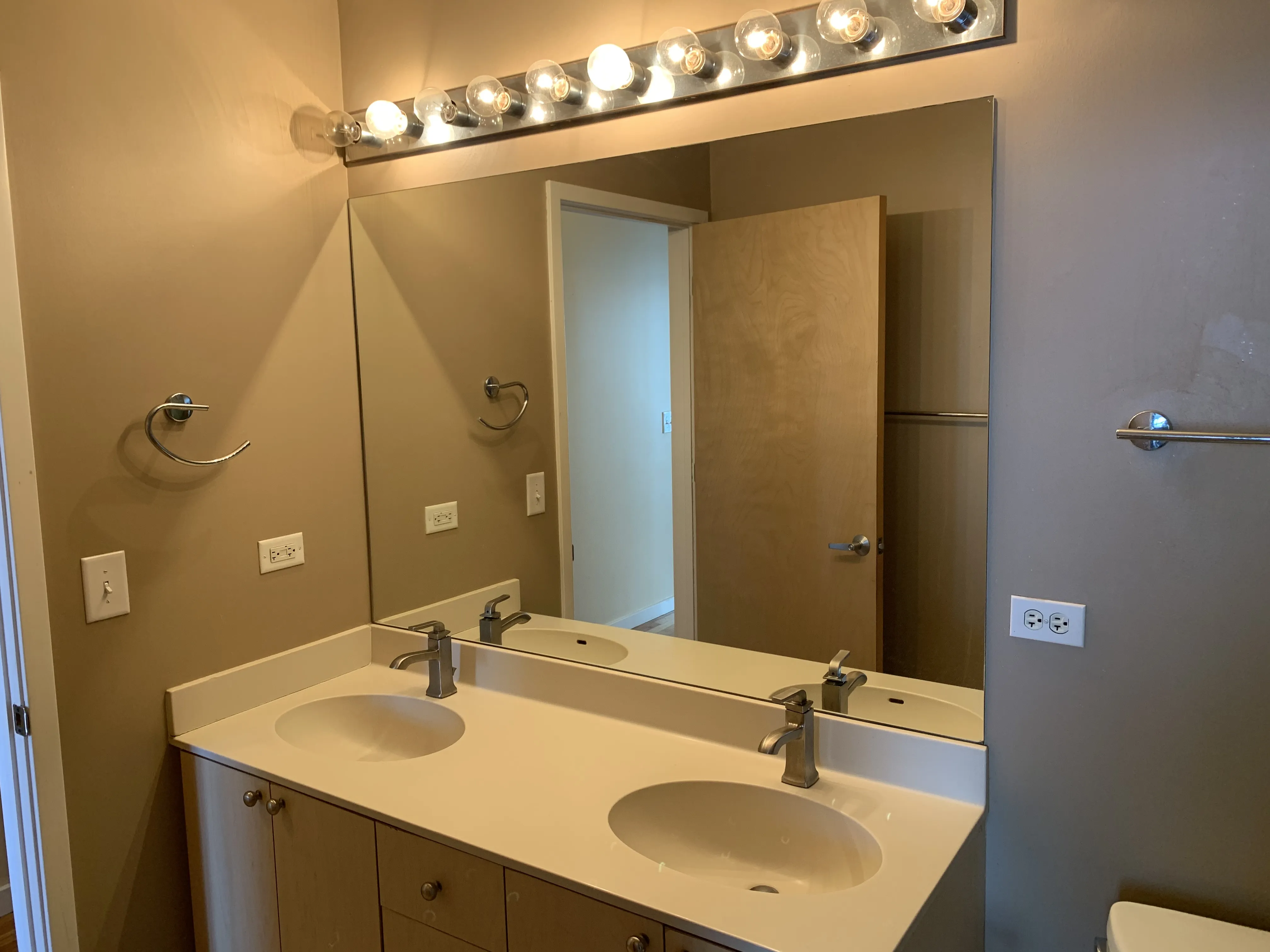 1620 S MICHIGAN AVE 60616-unit#9th-Chicago-IL