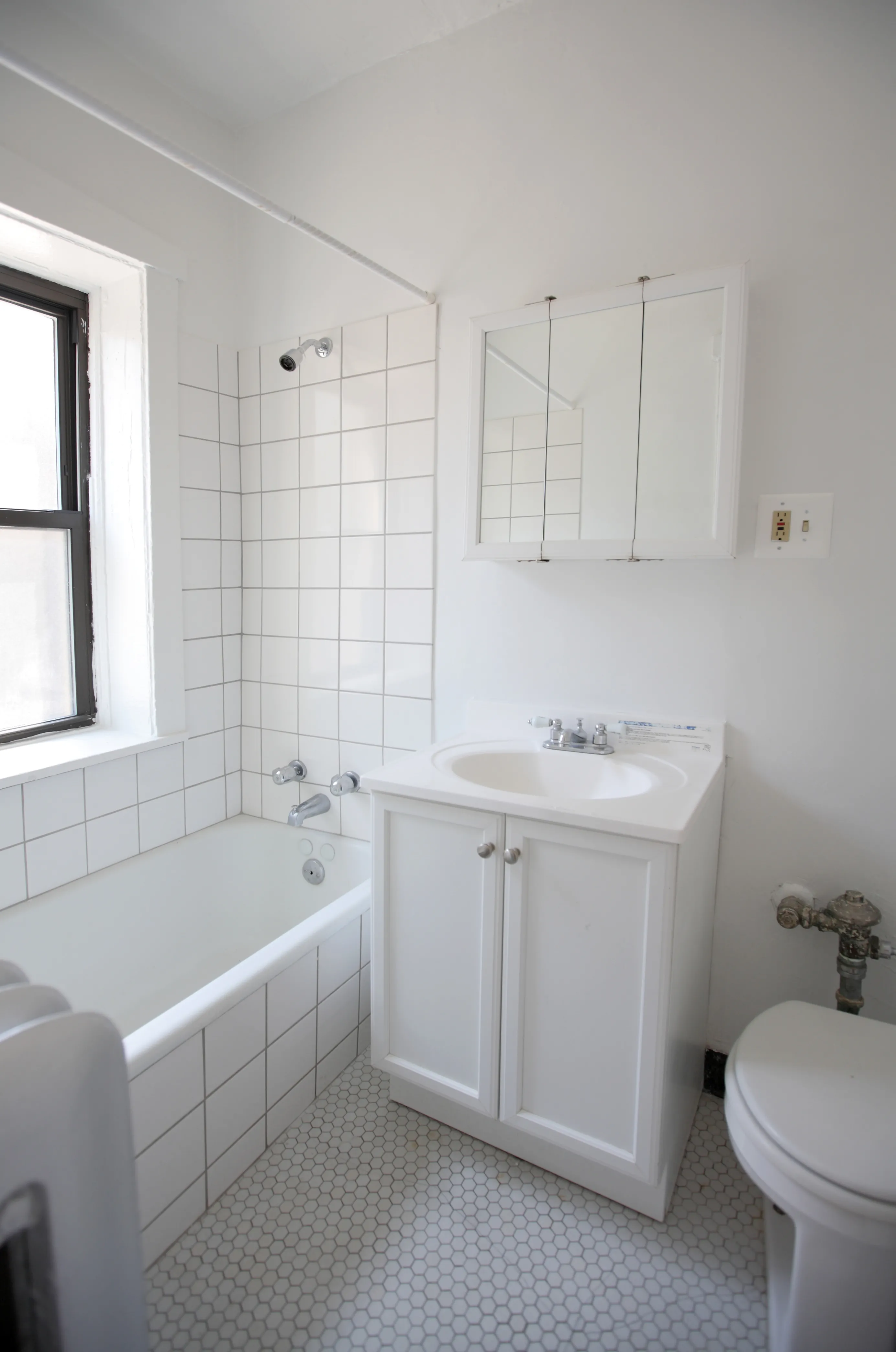 7455 N GREENVIEW AVE 60626-The Highlands-unit#0412-Chicago-IL
