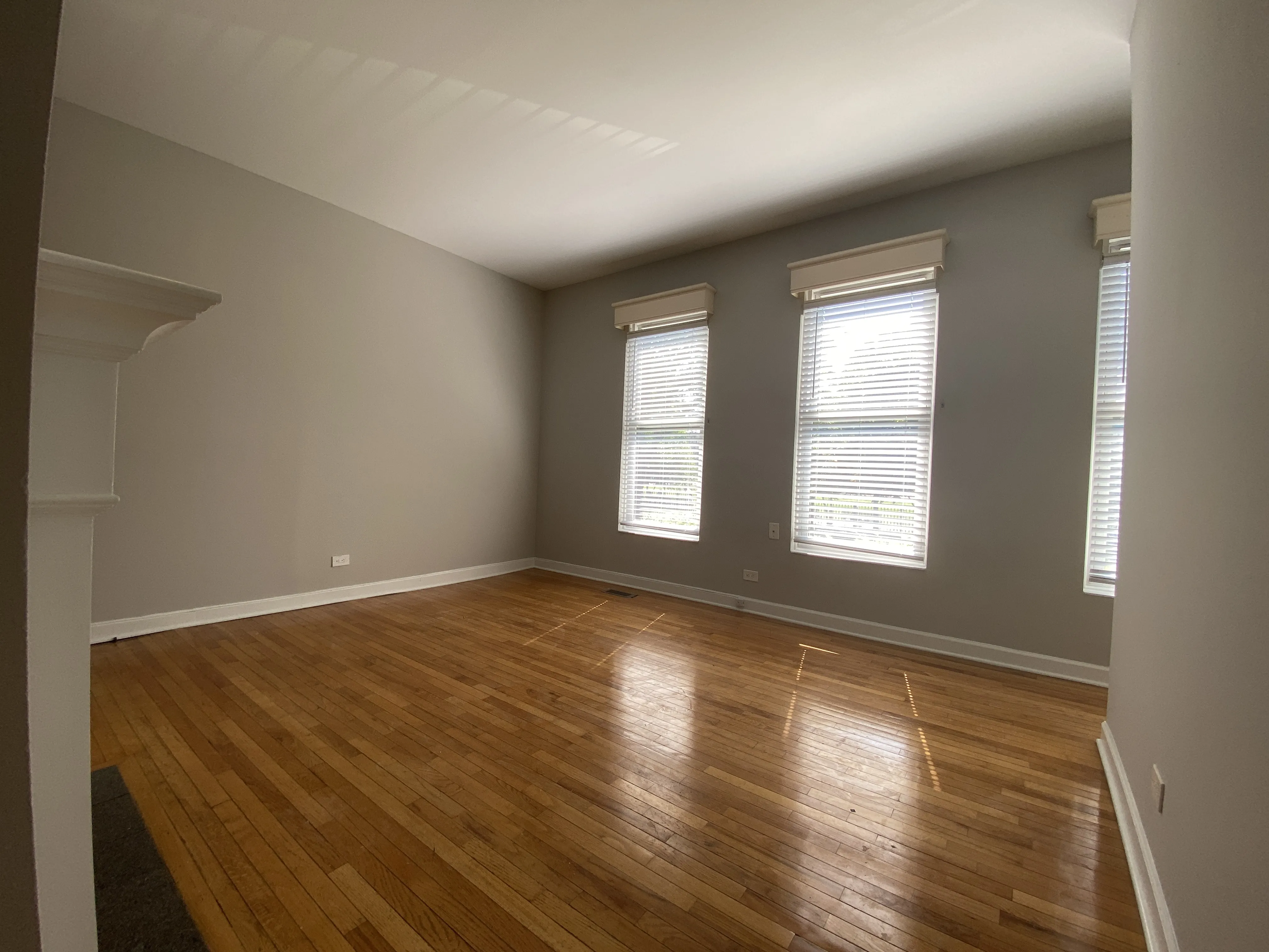 2215 N Clifton Apartments