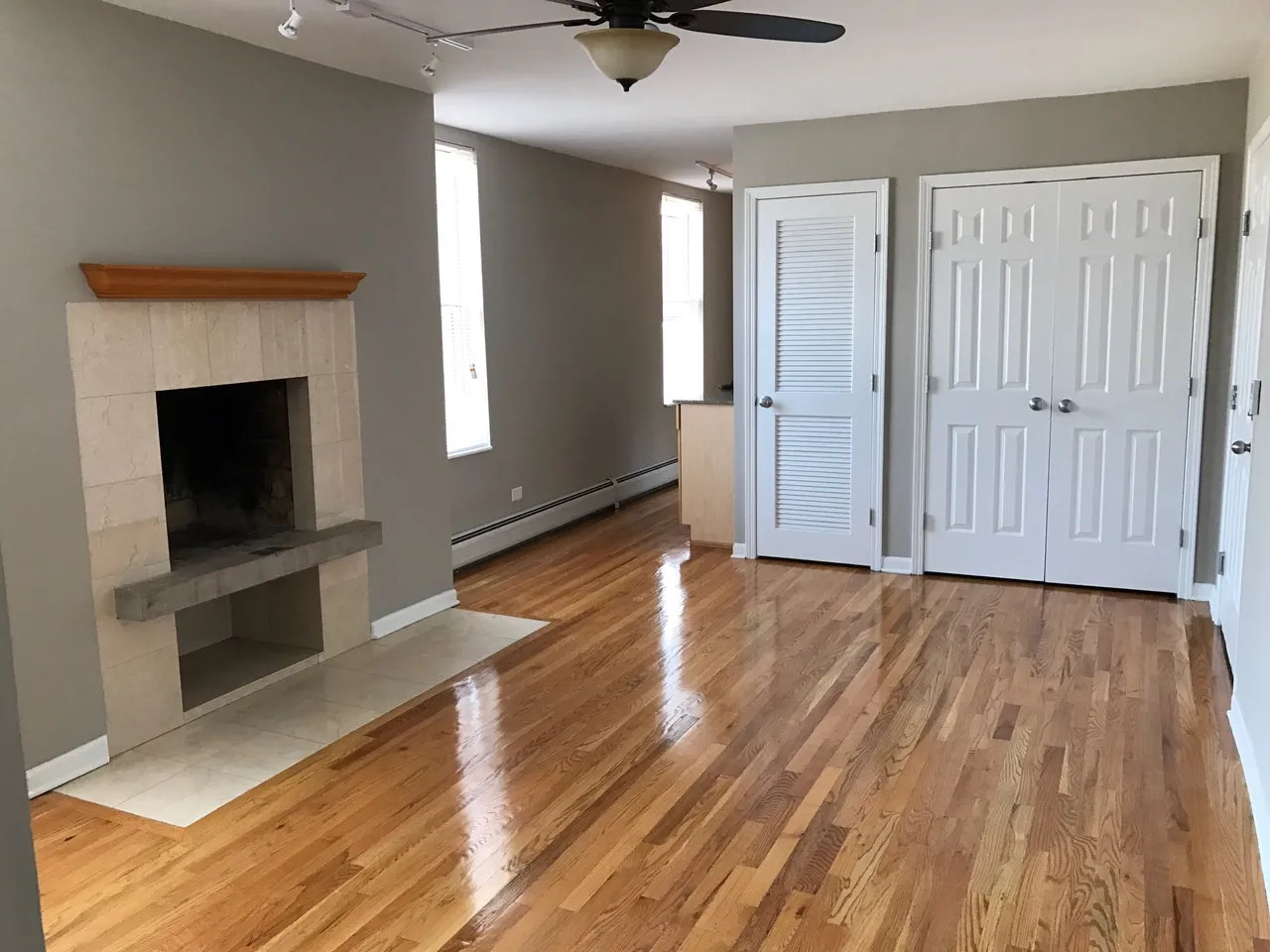 800 West Lill Apartments