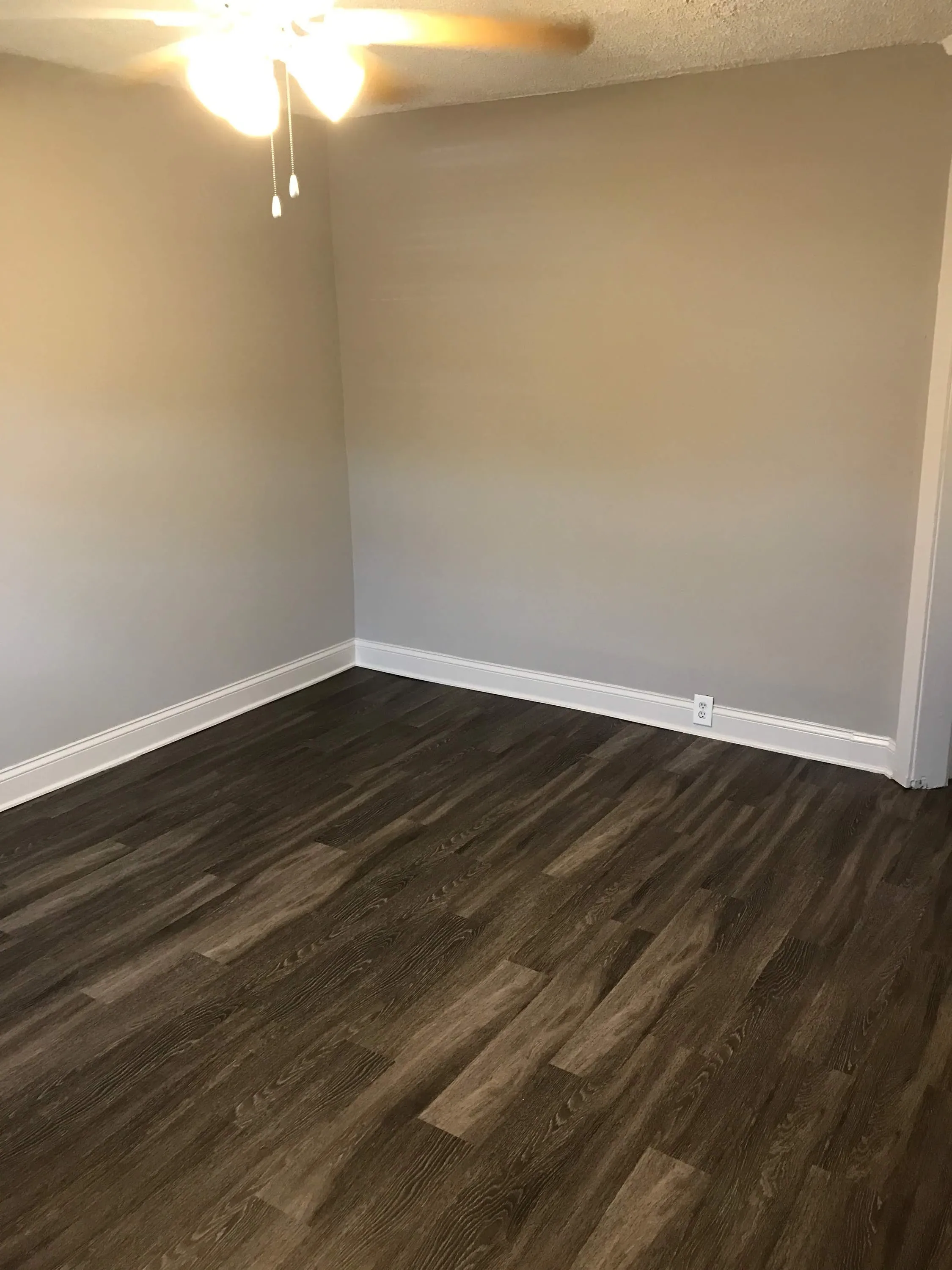 3156 West Diversey Apartments 