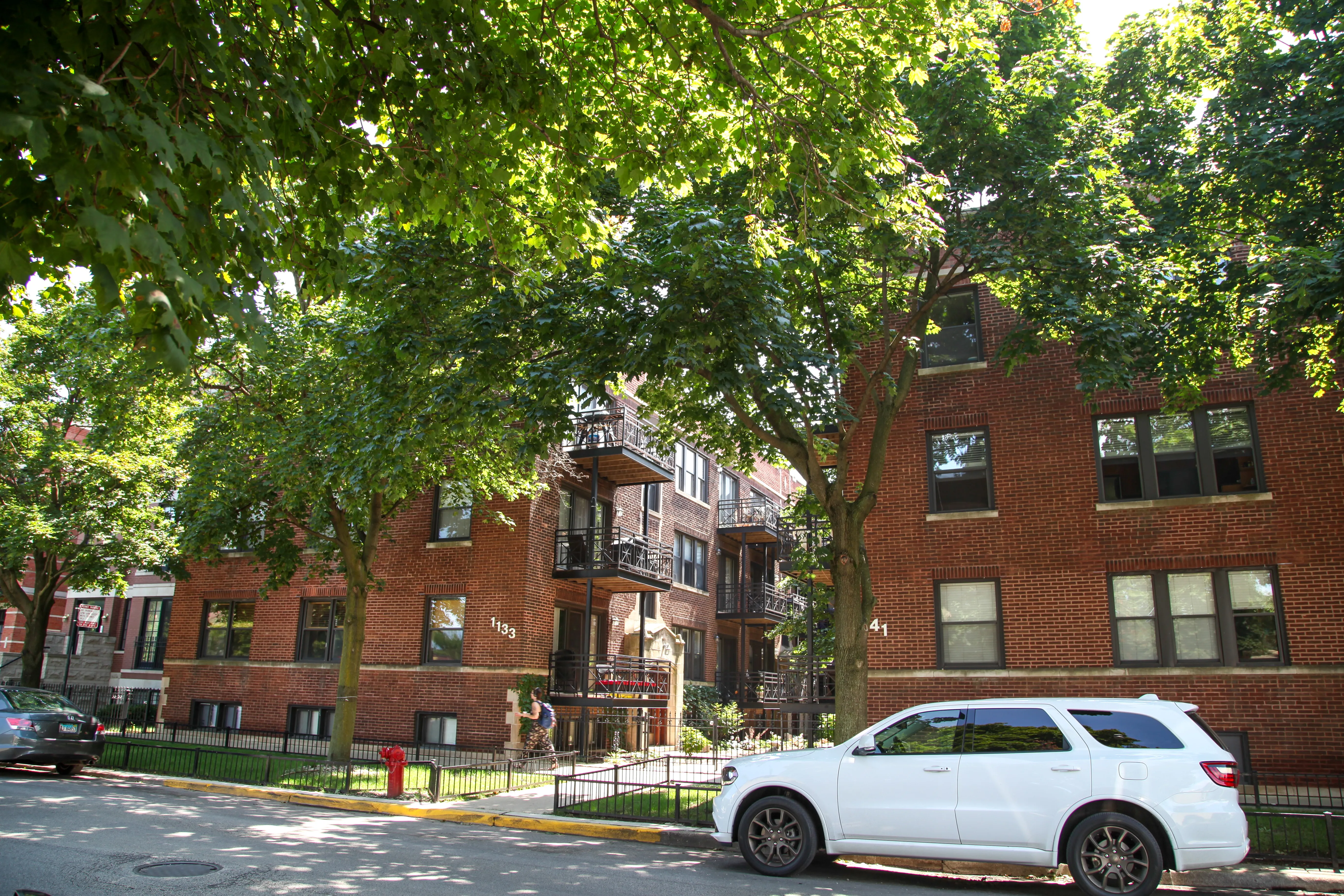 1133-1157 W GRACE ST 60613-Grace Court-Chicago-IL