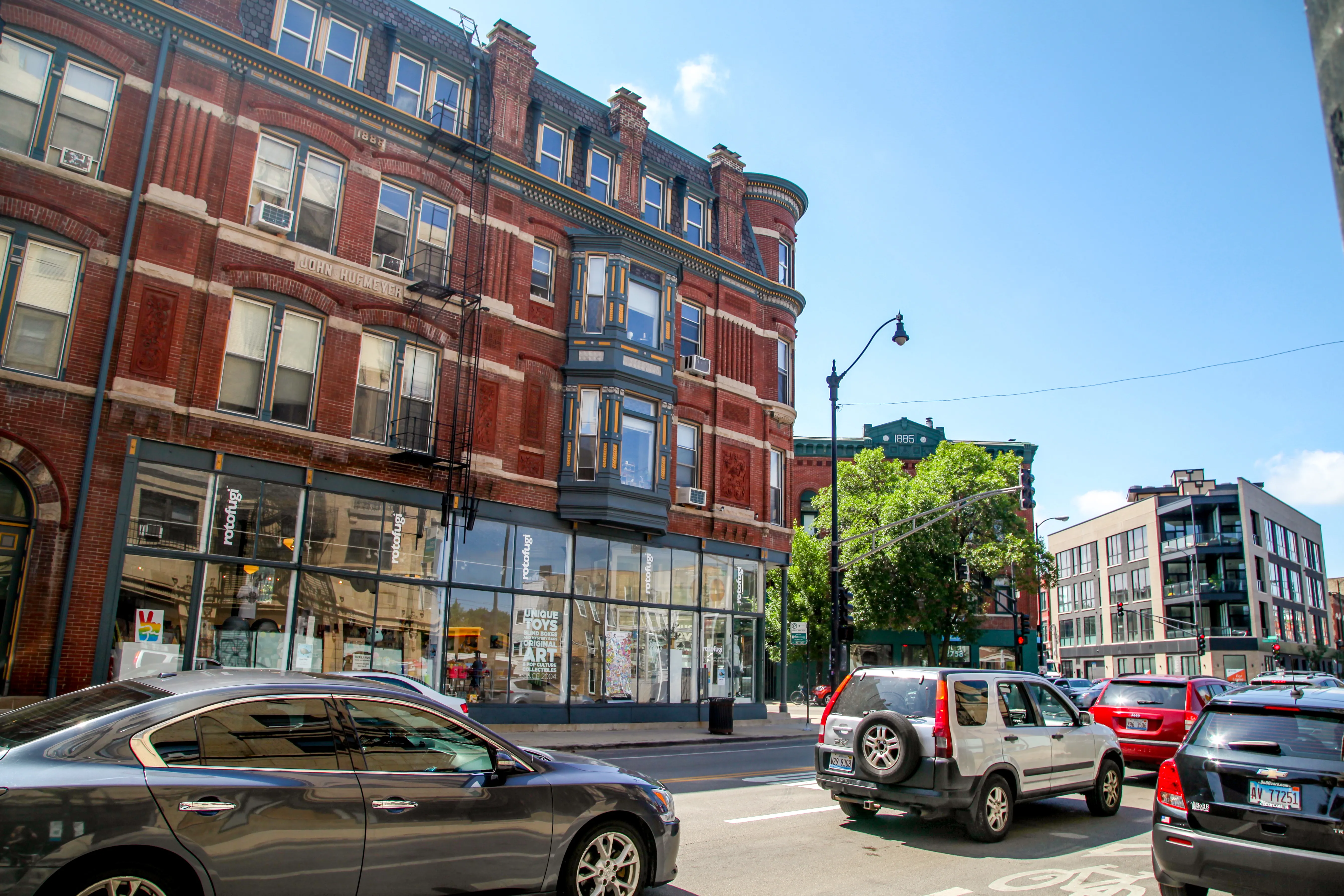 2772 N Lincoln Apartments for Rent Chicago Domu