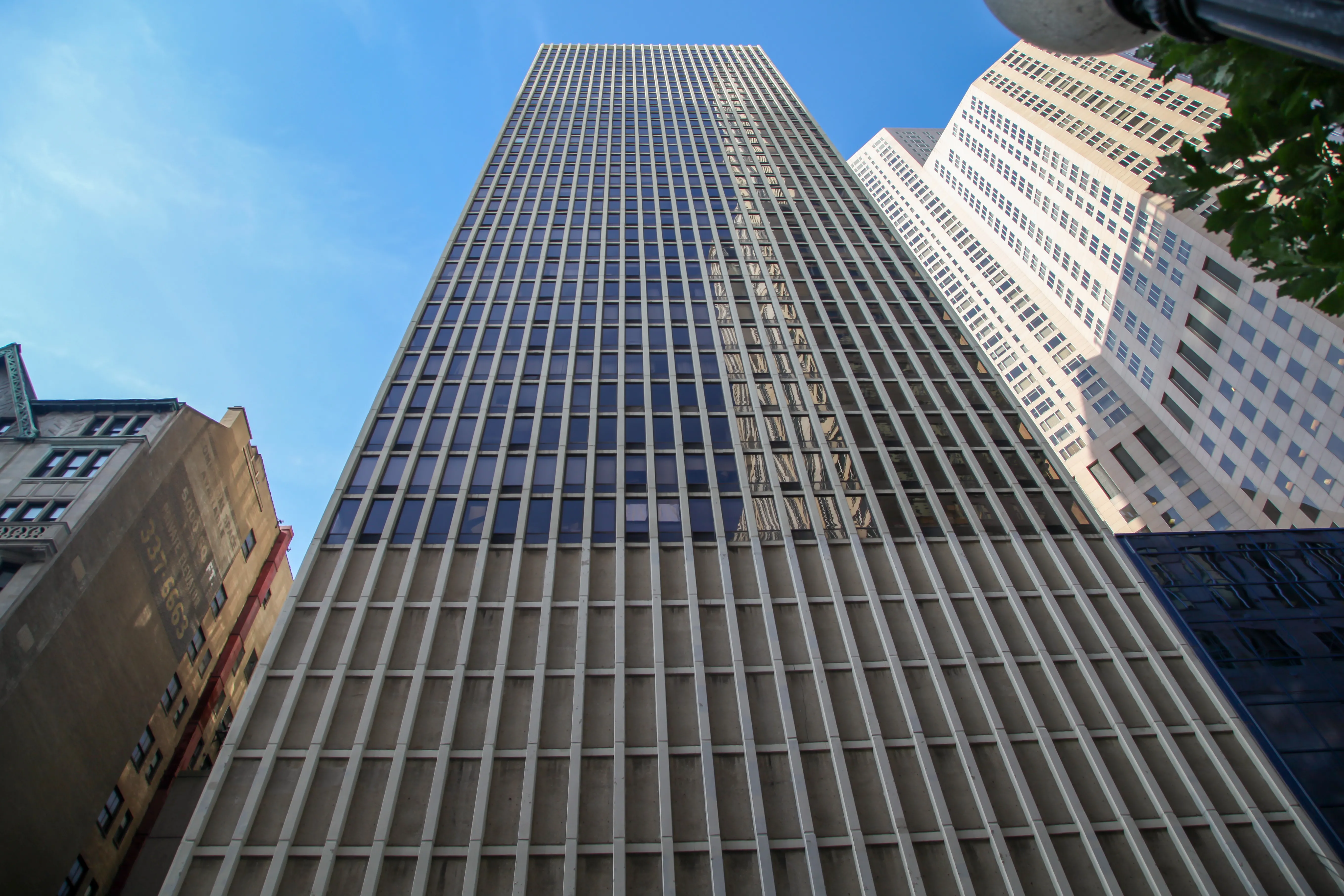 Walton Colonnade Apartments