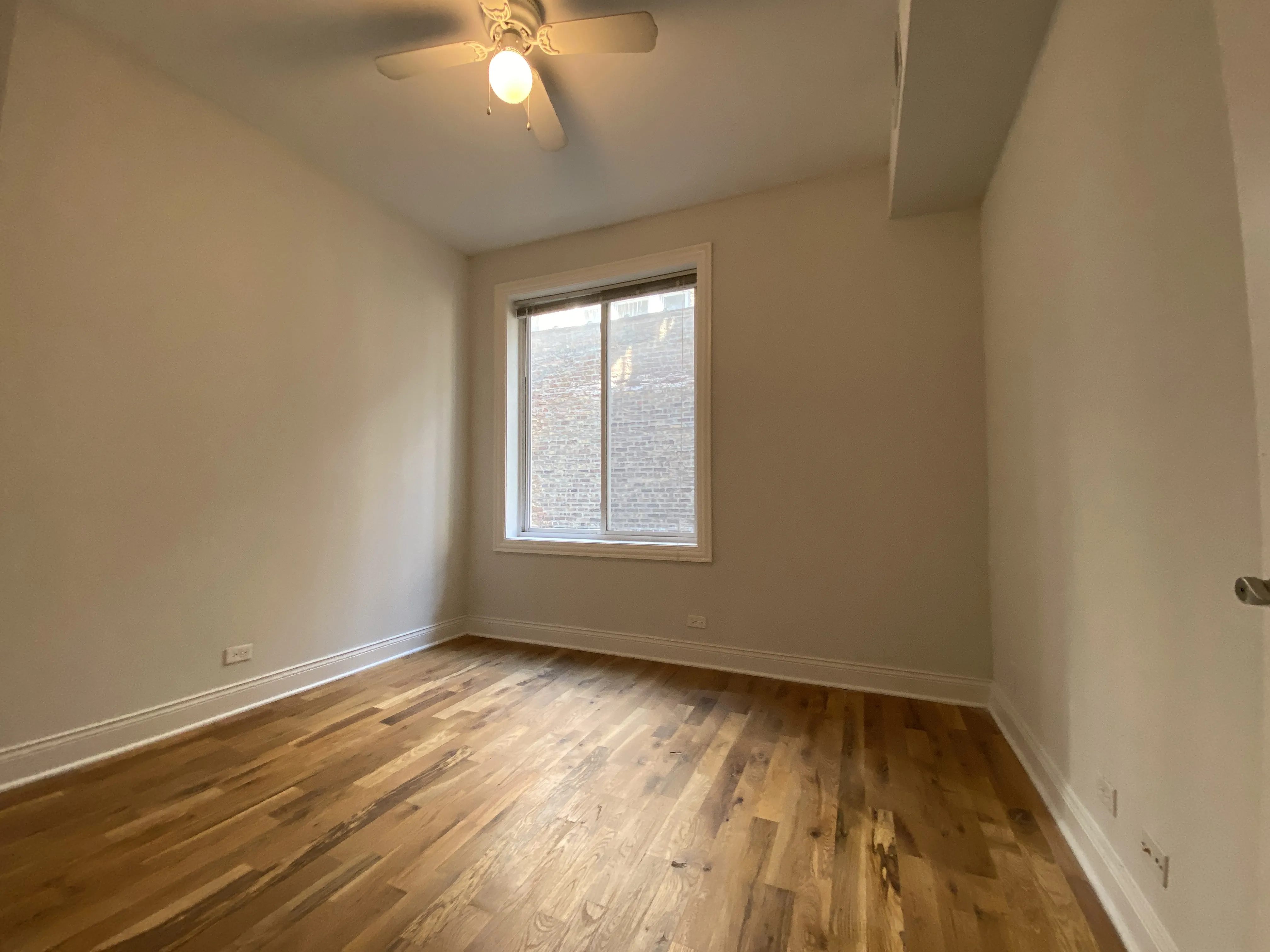 4401 North Clark Apartments