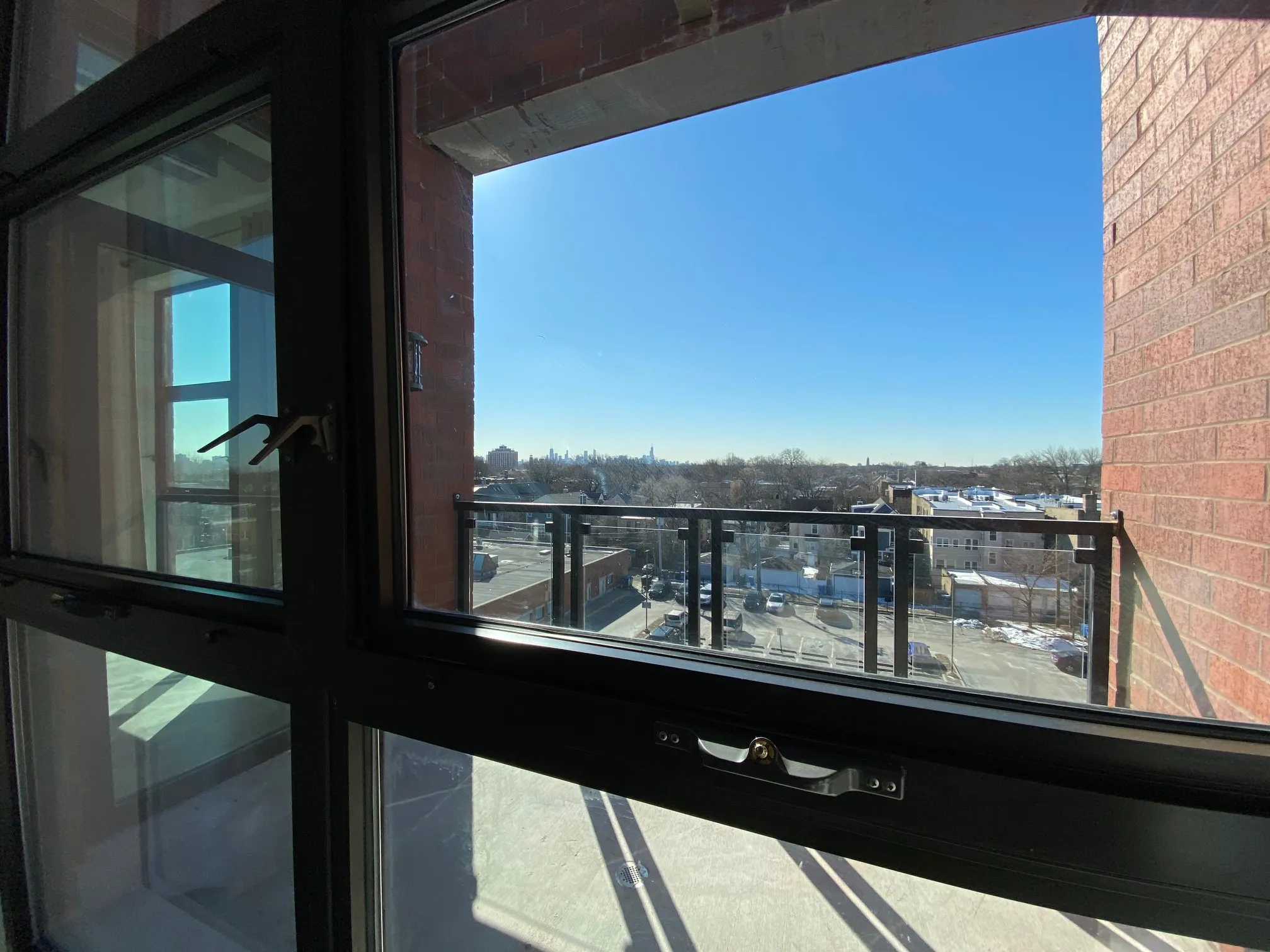 2150 W LAWRENCE AVE 60625-2150 W Lawrence-Chicago-IL