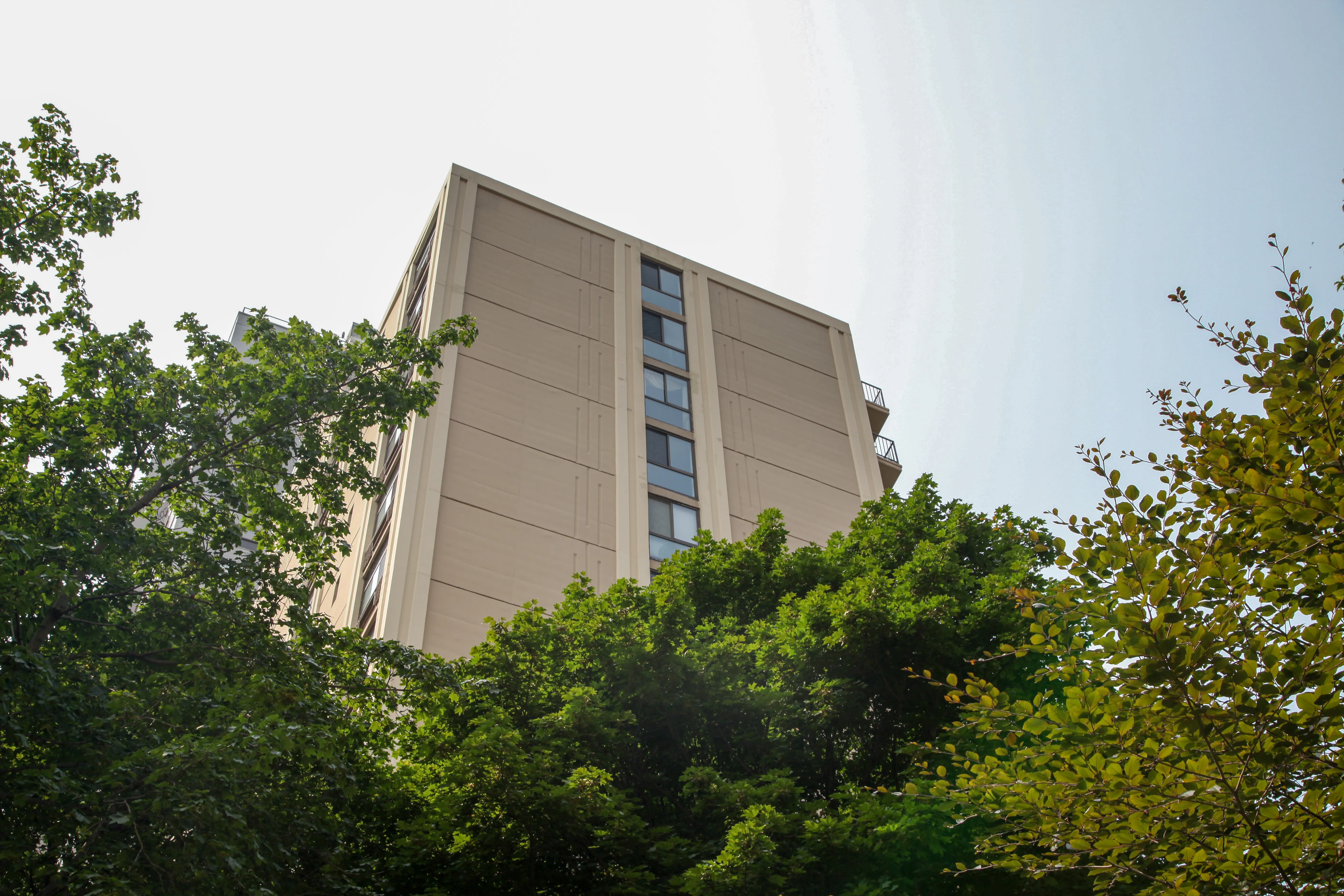 Astor Terrace Apartments