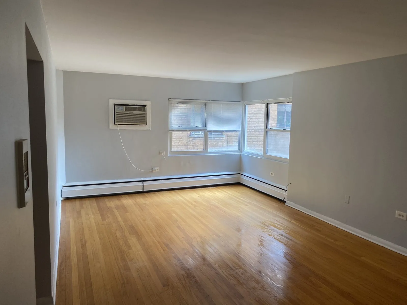 7361 N RIDGE BLVD 60645-unit#2C-Chicago-IL