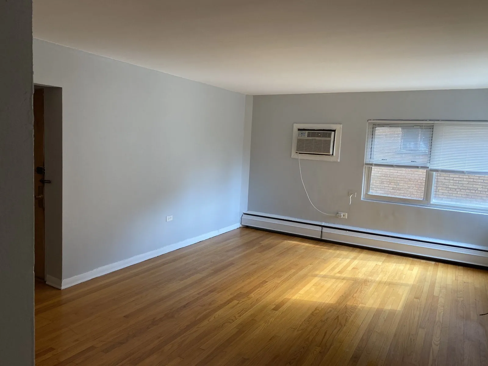 7361 N RIDGE BLVD 60645-unit#2C-Chicago-IL