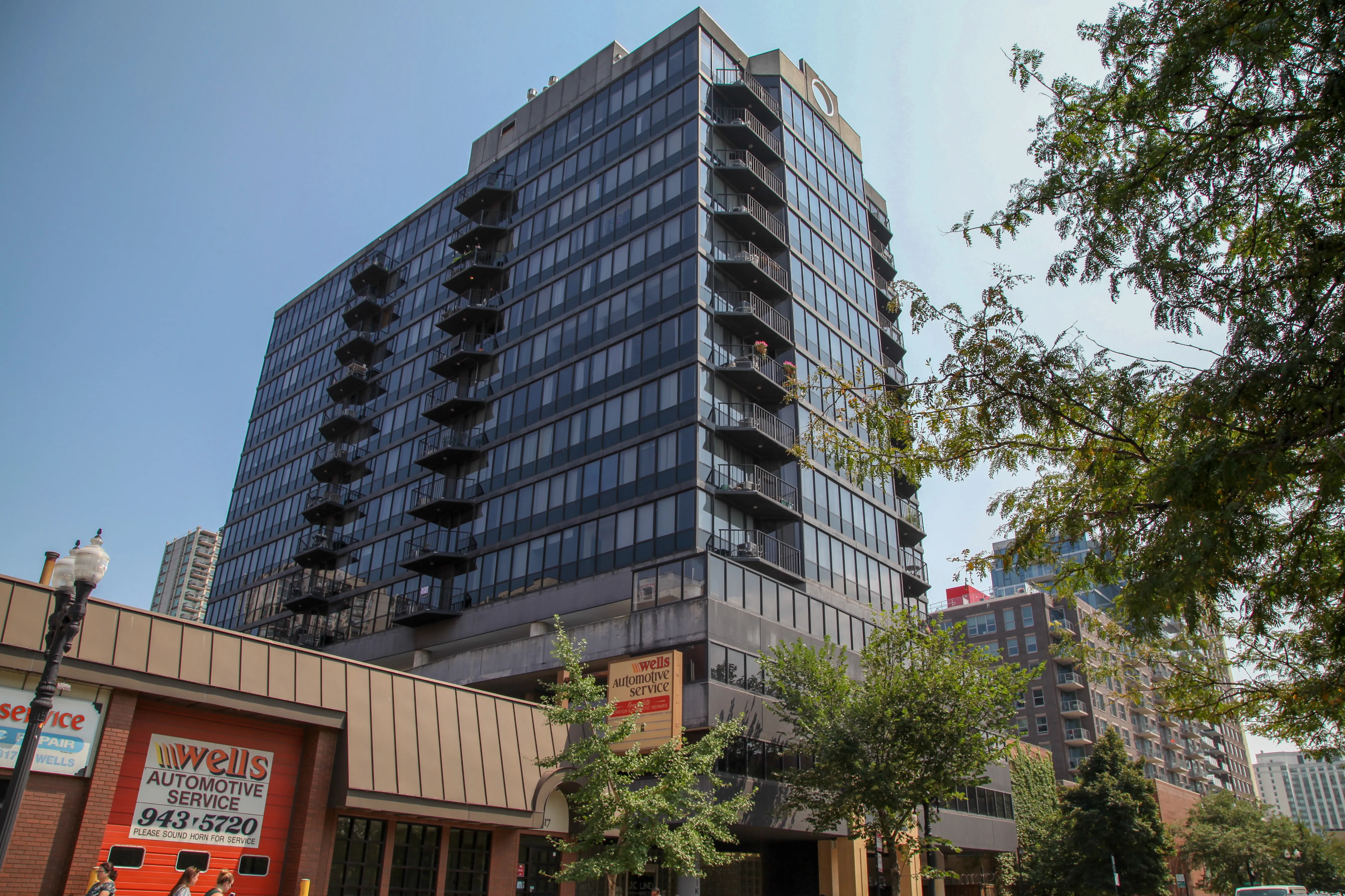 1309 N WELLS ST 60610-Michaels Terrace-Chicago-IL