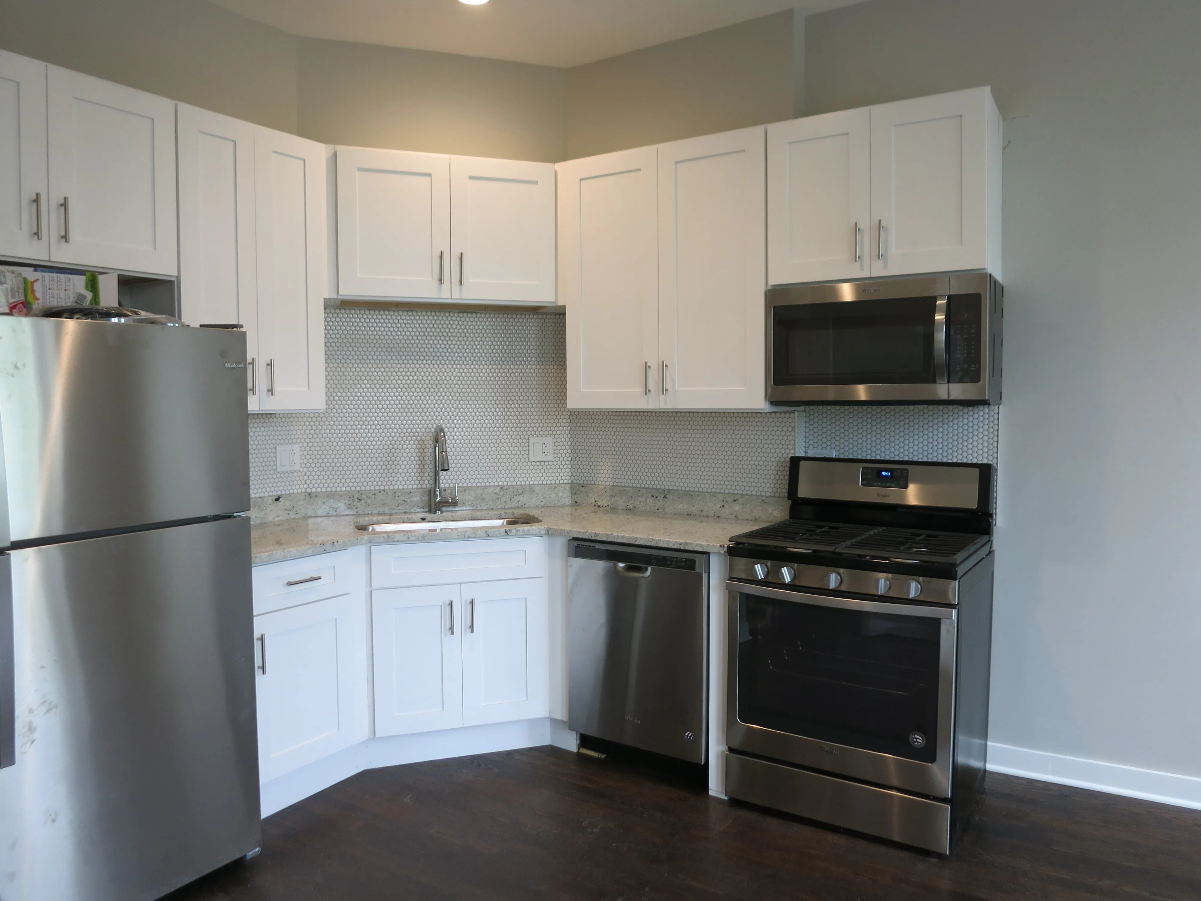 exterior front of 1854 West 18th Apartments in University Village