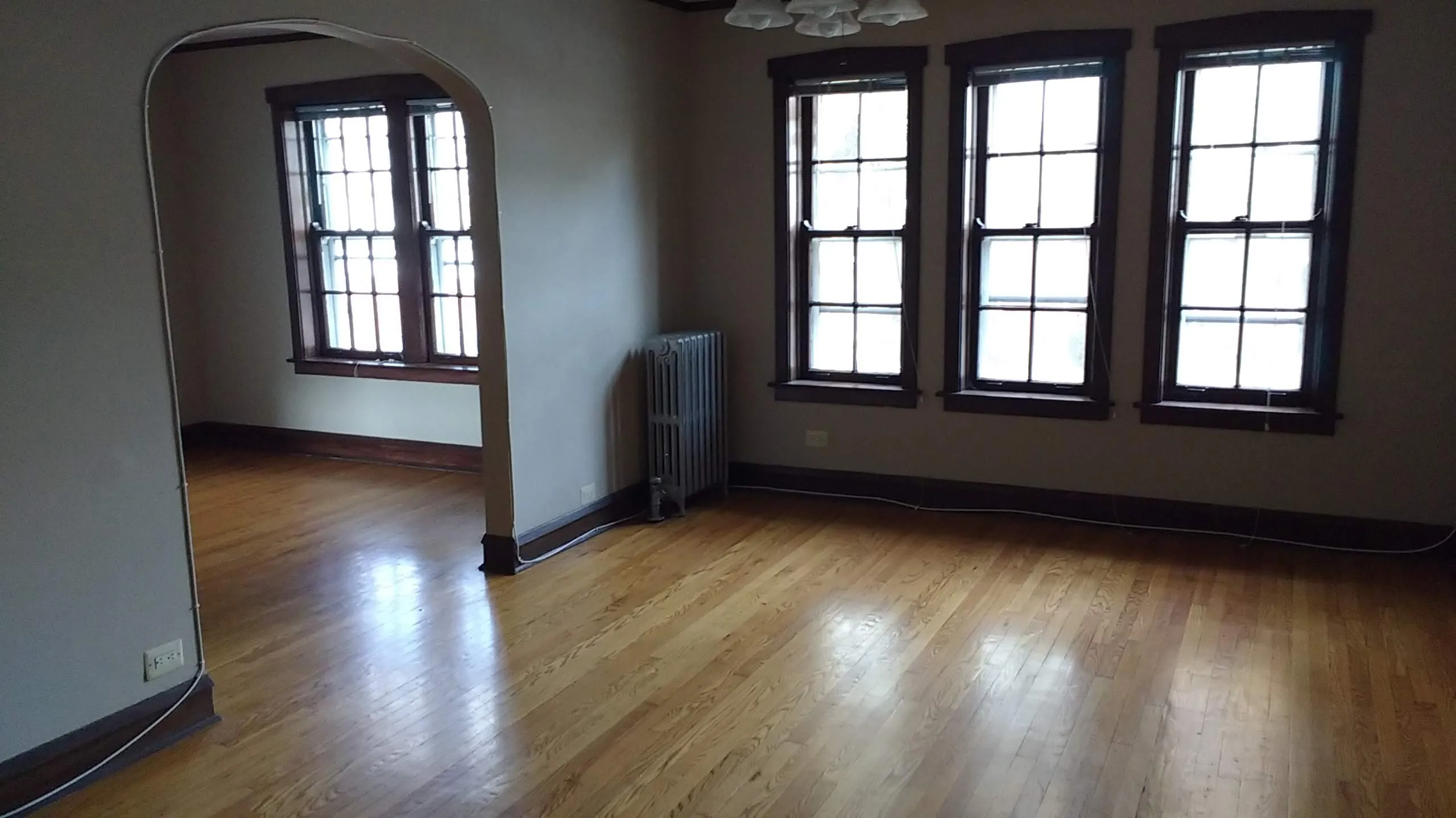 1711 W BELLE PLAINE AVE 60613-unit#1B-Chicago-IL