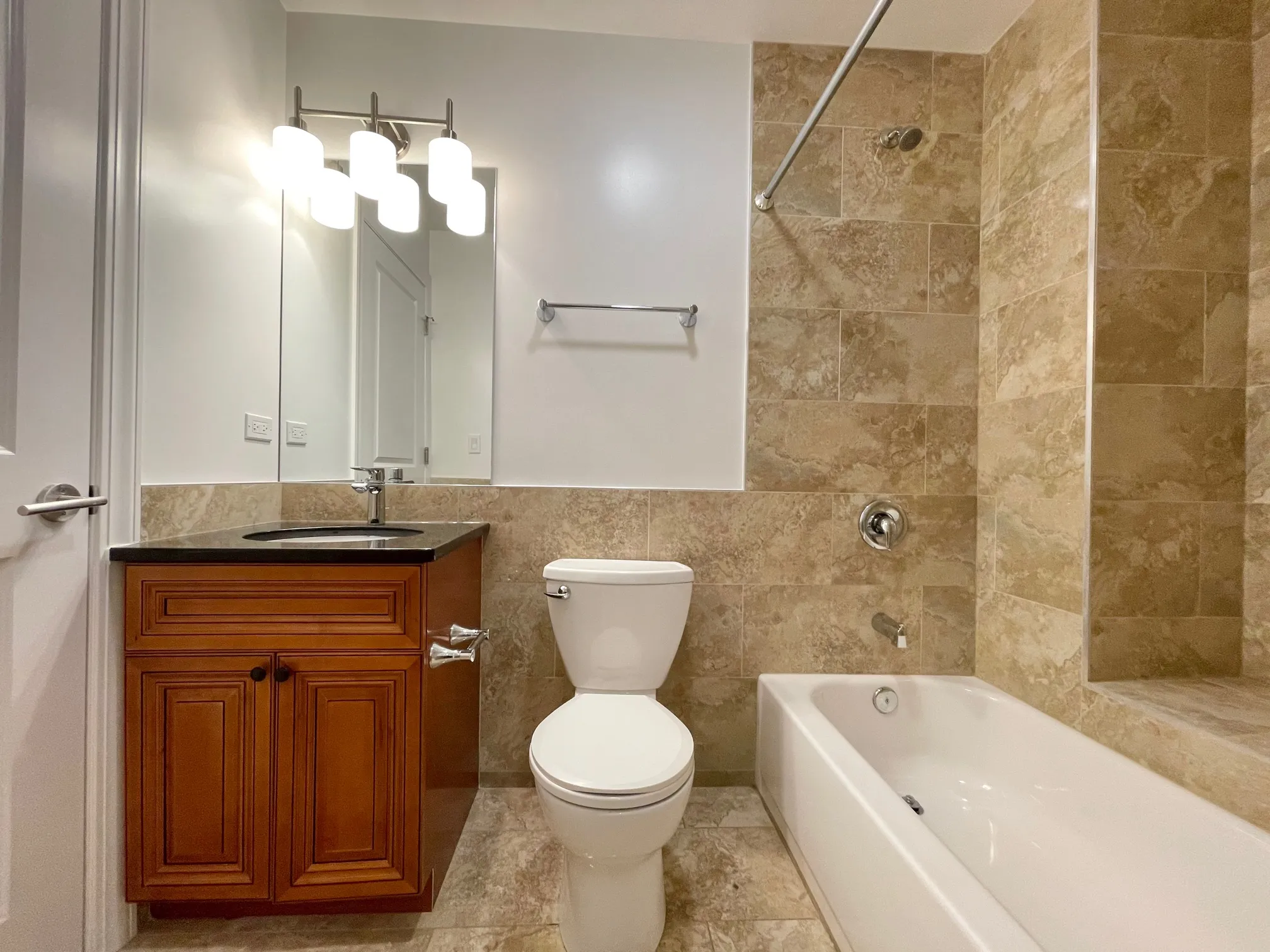 4520 N BEACON ST 60640-The Beacon-unit#Apt 3-Chicago-IL