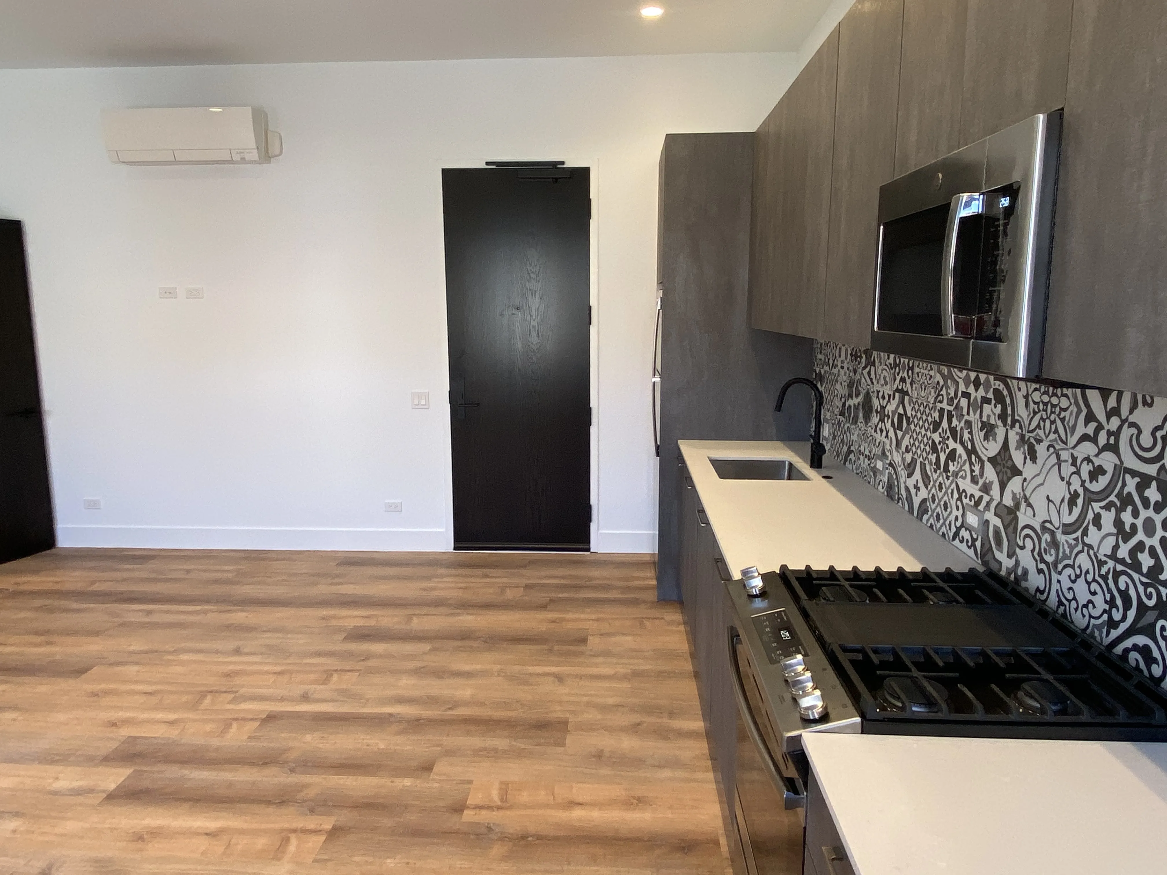 1900 W NORTH AVE 60622-unit#3-Chicago-IL