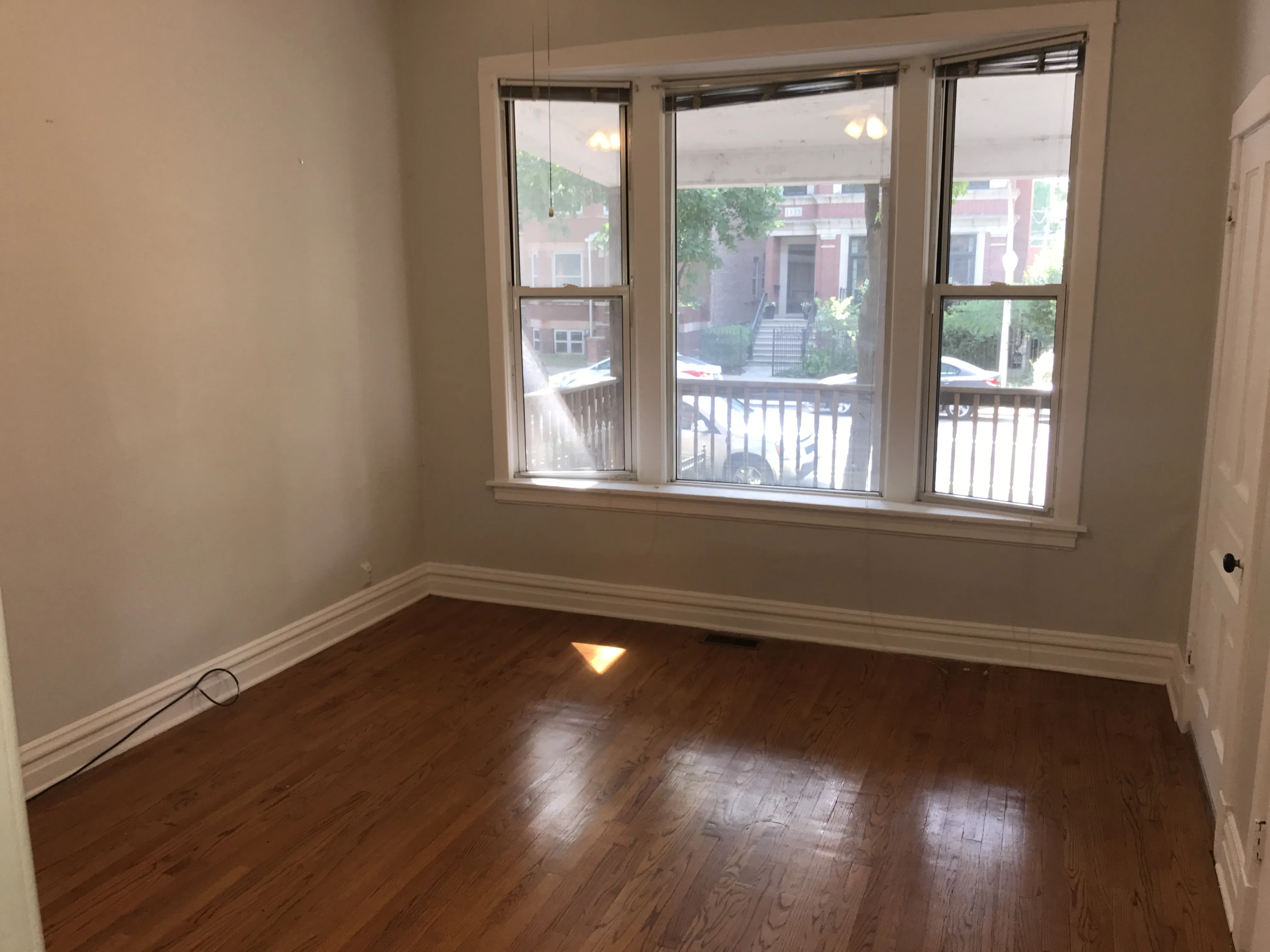 1136 W WELLINGTON ST 60657-unit#01-Chicago-IL