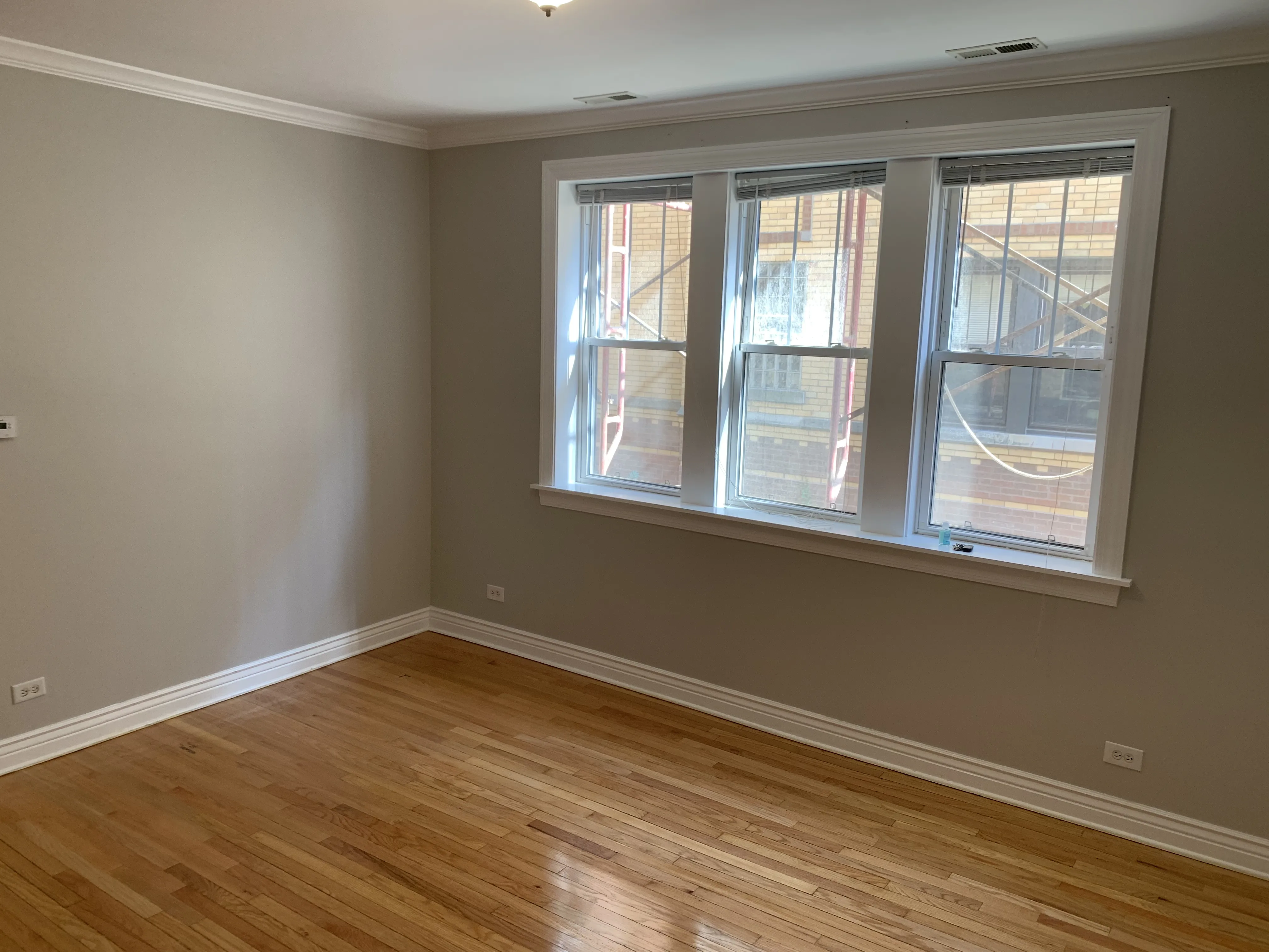 4337 N TROY ST 60618-unit#1E-Chicago-IL