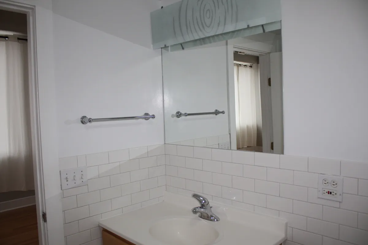 4751 N Artesian 60625-Artesian Condos-unit#201-Chicago-IL