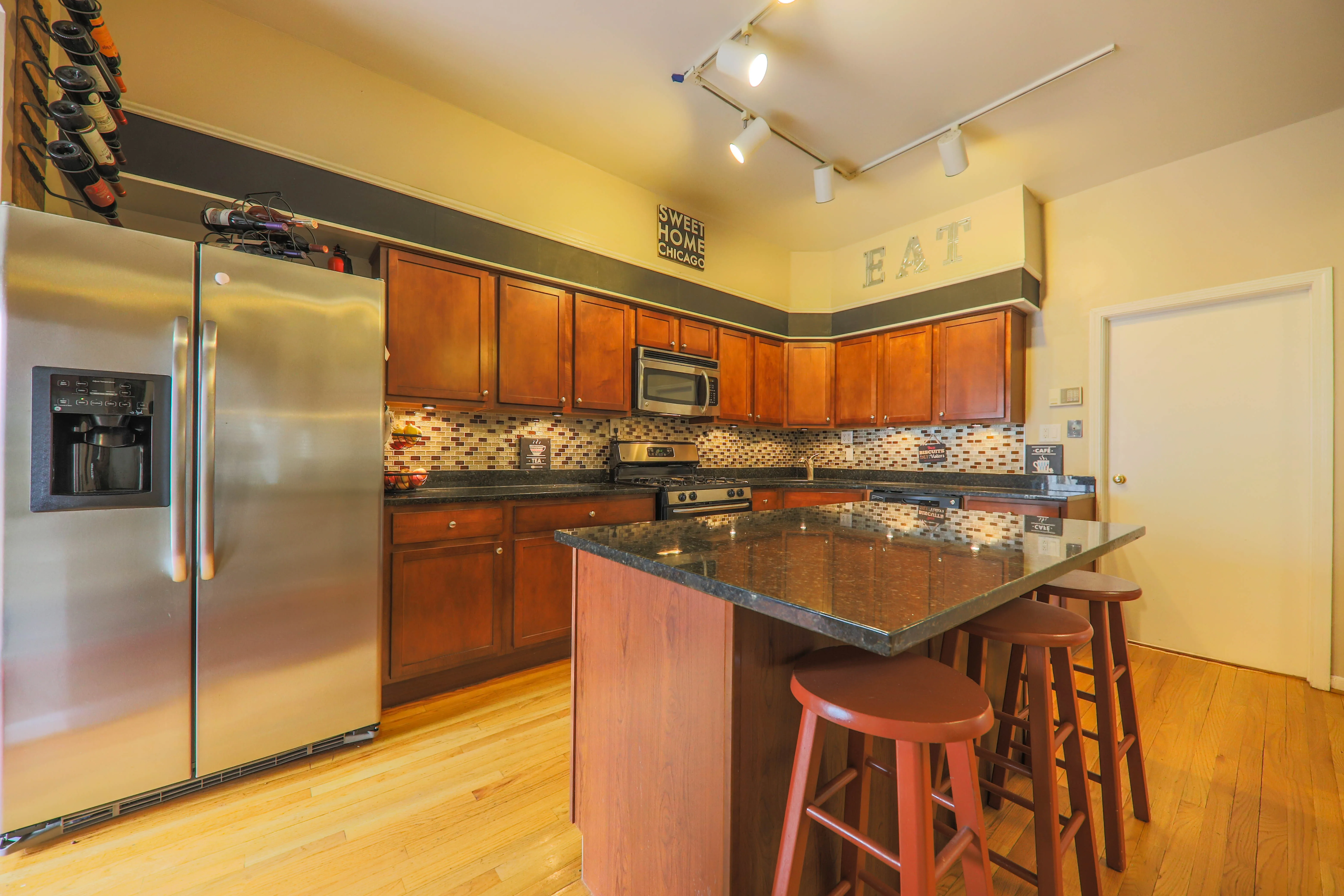 1940 W HENDERSON ST 60657-unit#1-Chicago-IL