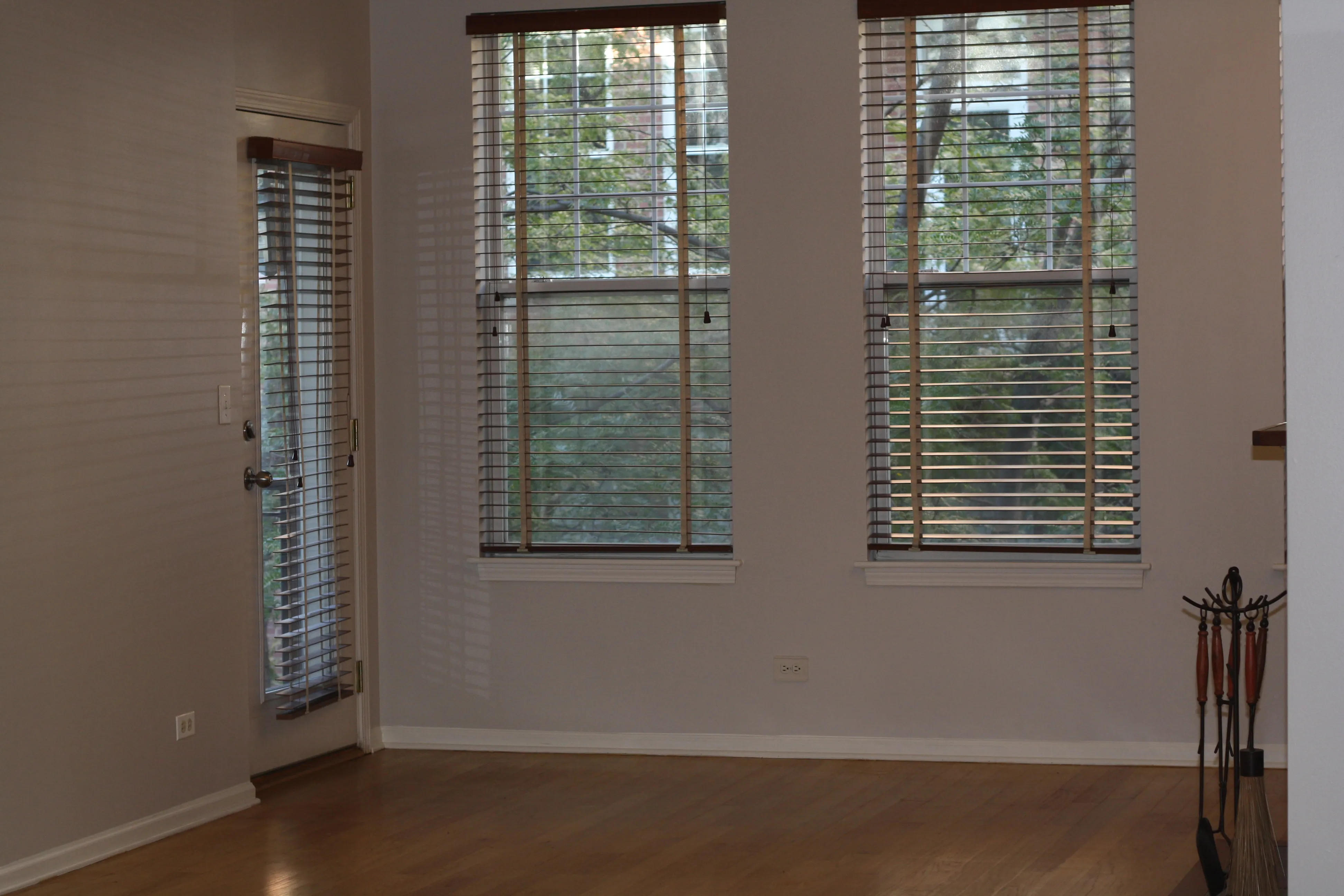 303 W SCOTT ST 60610-Old Town Square Two-unit#A303-Chicago-IL