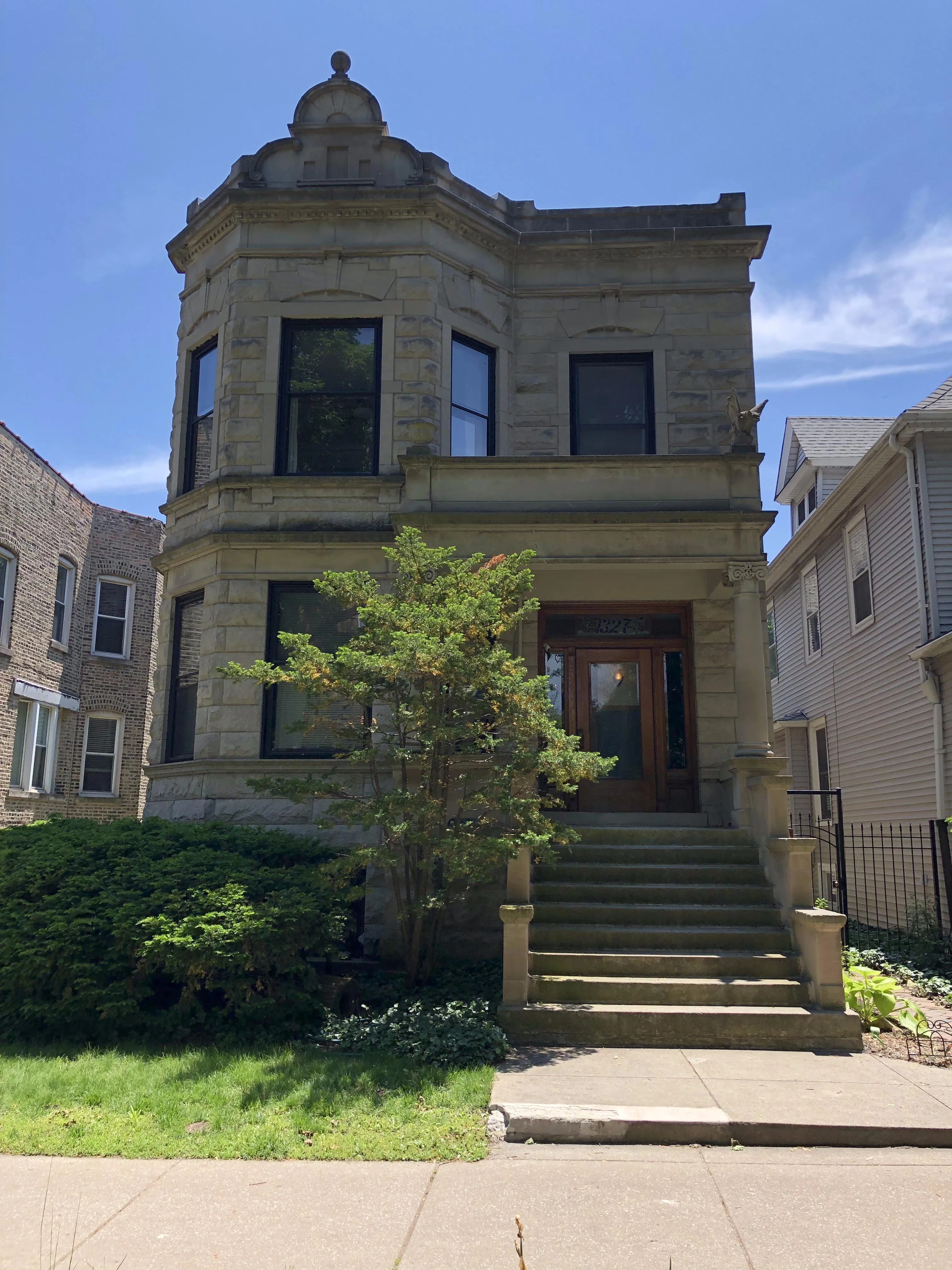 1327 W GRANVLE AVE 60660-unit#02-Chicago-IL