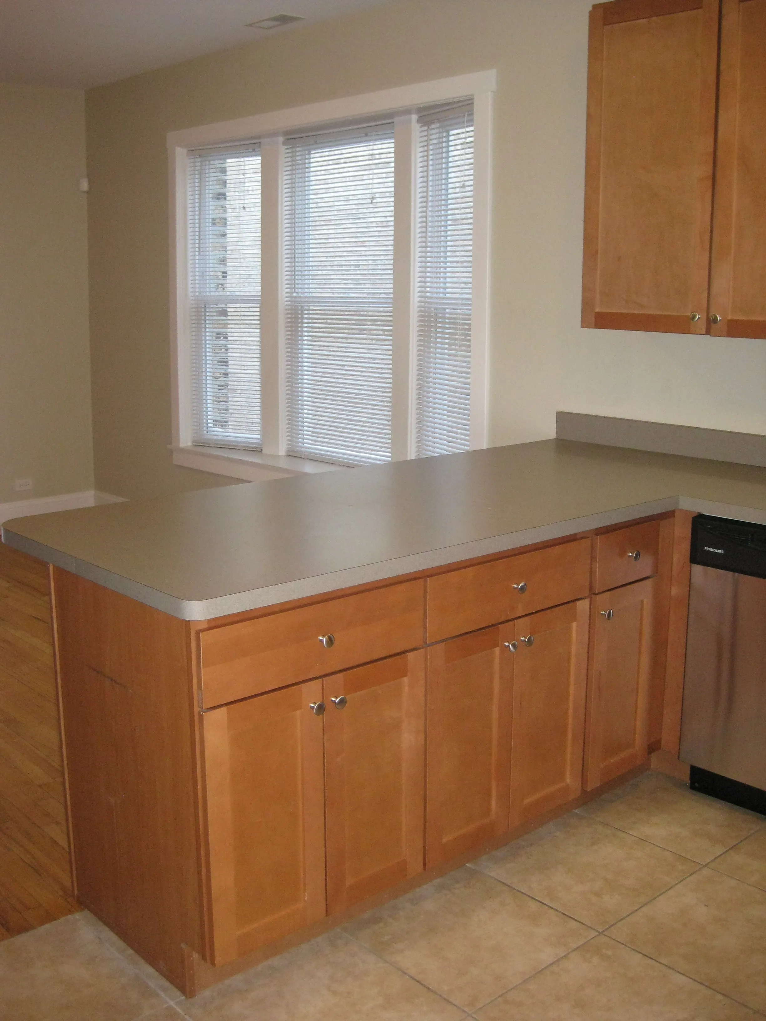 3725 W BELDEN AVE 60647-Belden Flats-unit#2R-Chicago-IL