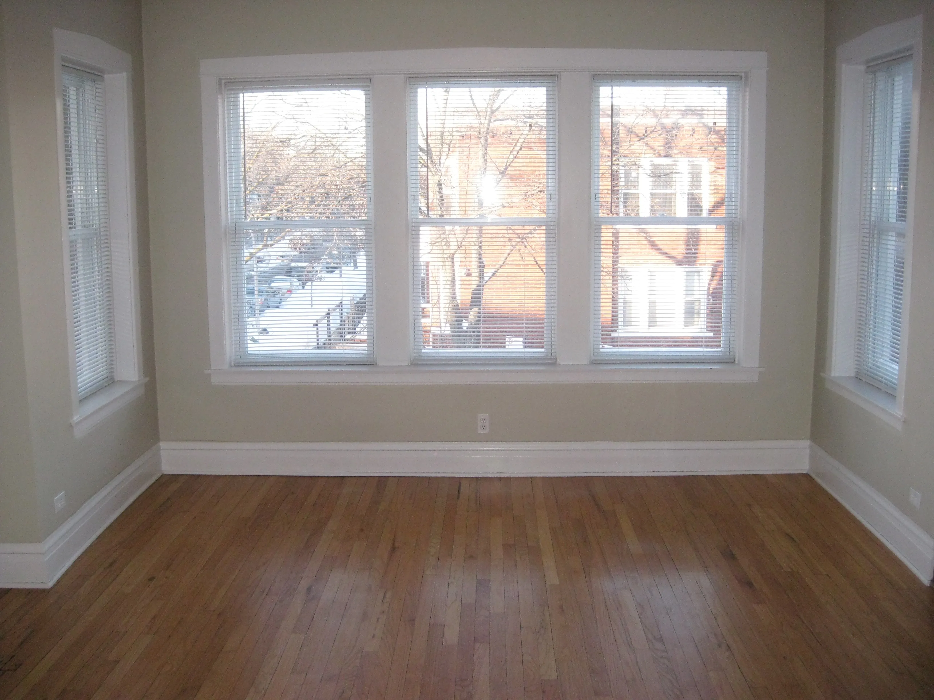 3725 W BELDEN AVE 60647-Belden Flats-unit#2R-Chicago-IL