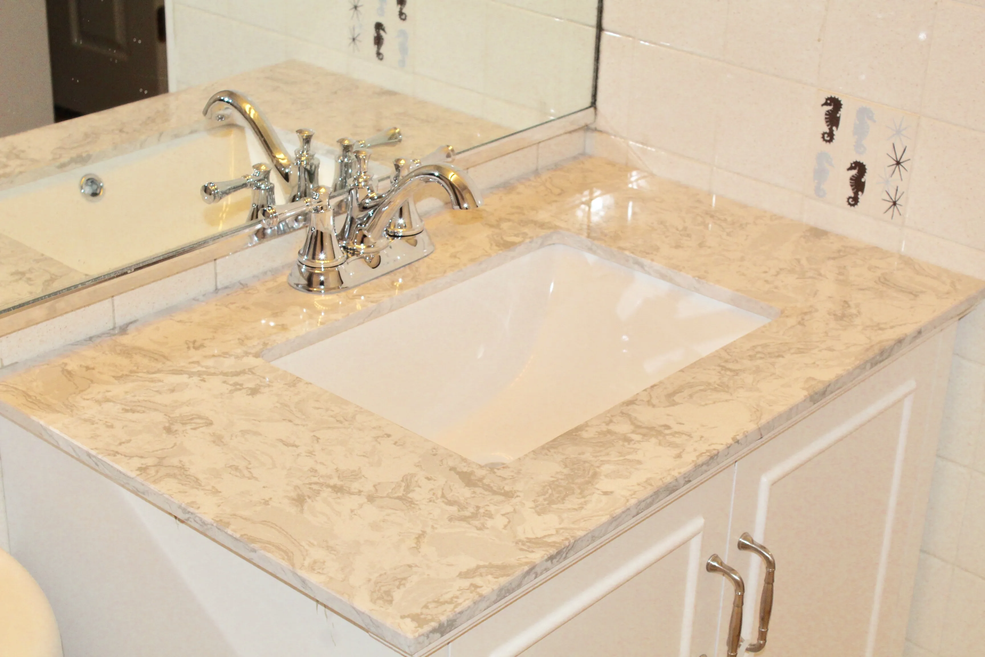 426 W BARRY AVE 60657-Barry Apartments-unit#205-Chicago-IL