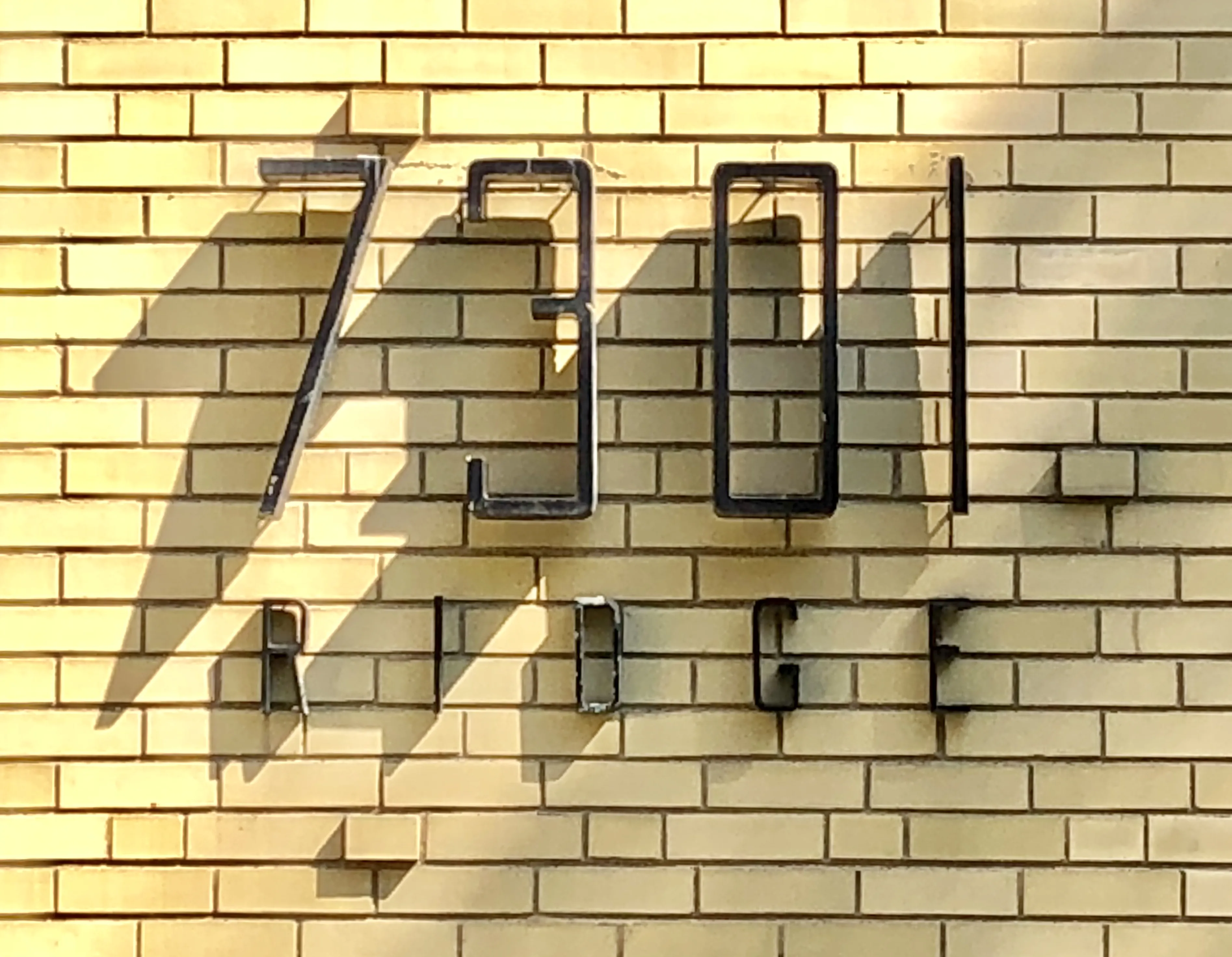 7301 N RIDGE BLVD 60645-unit#405-Chicago-IL