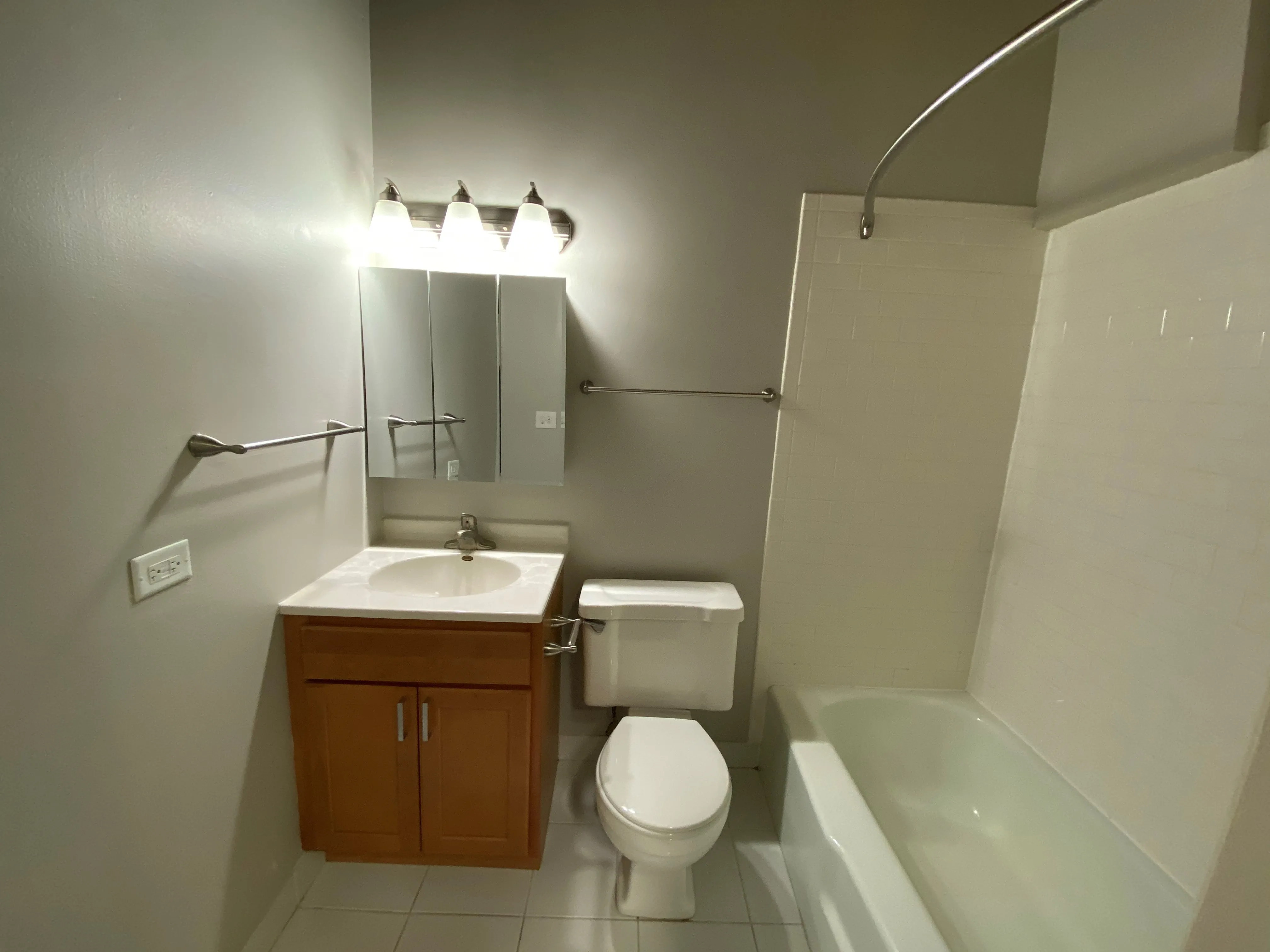 2714 North Mildred Apartments