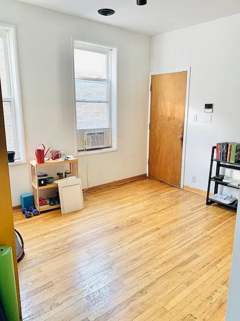 1723 N HONORE ST 60622-1723-unit#2-R-Chicago-IL