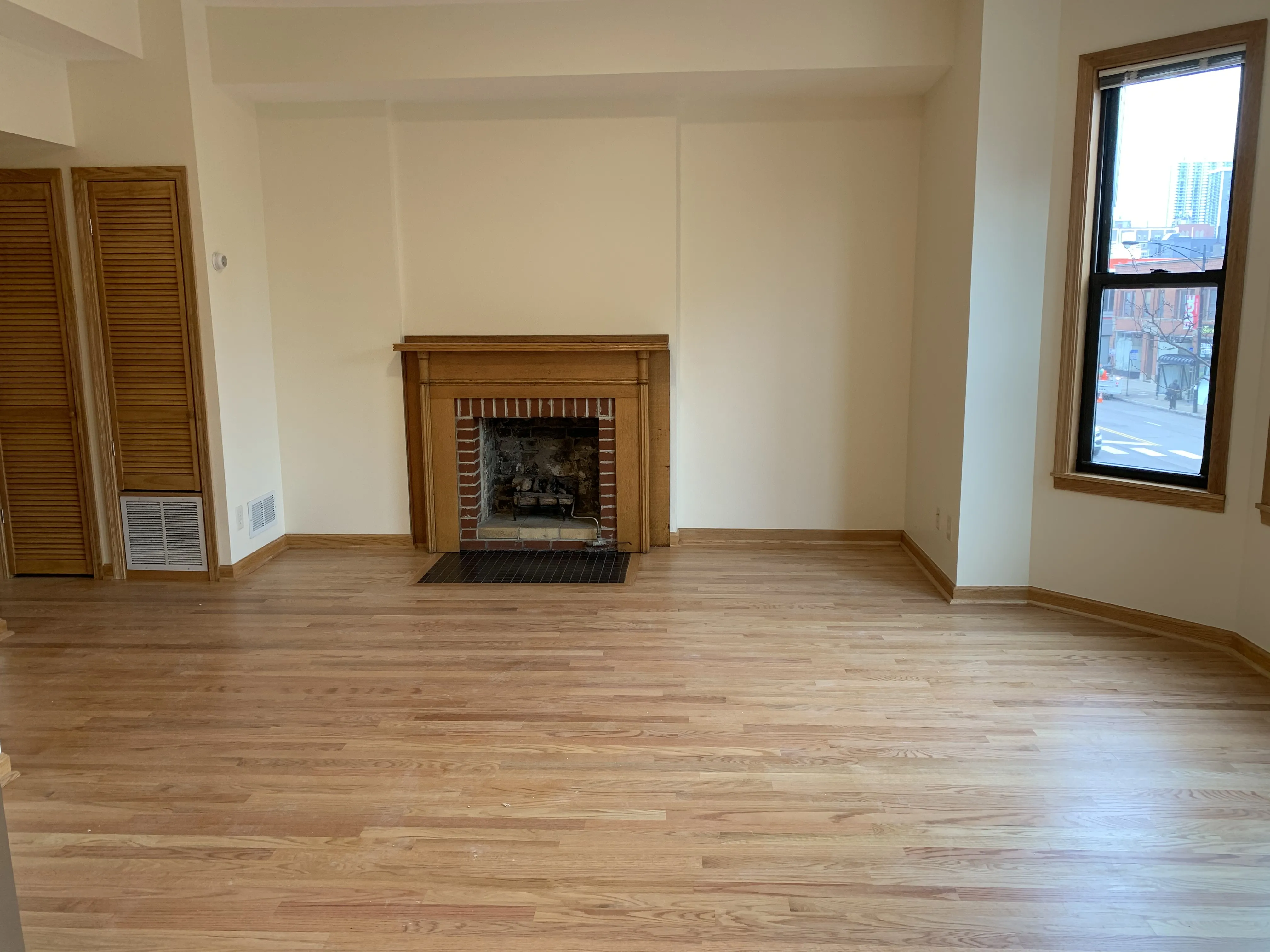 5554 N Broadway 60640-unit#2F-Chicago-IL