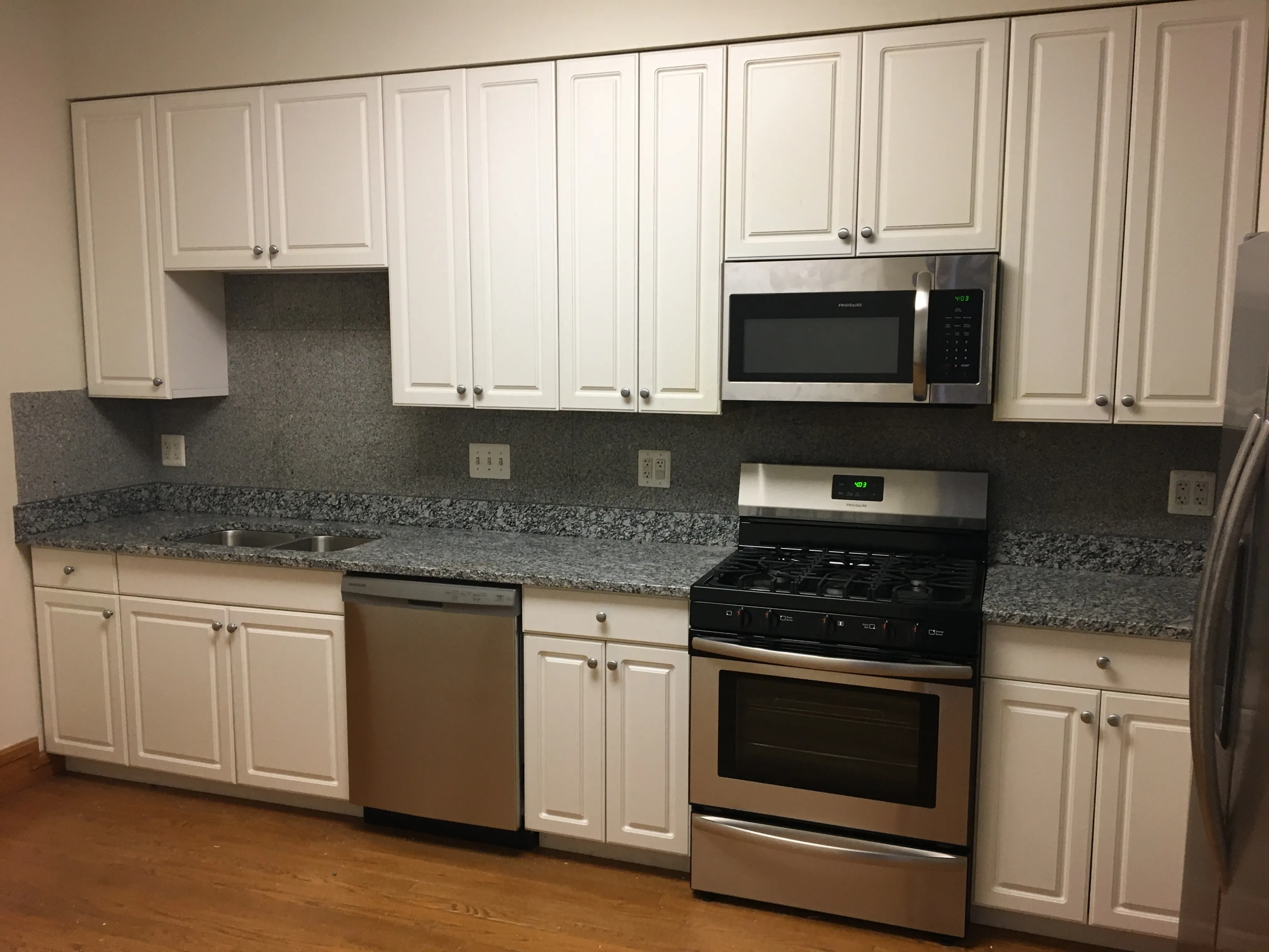 1162 W GRAND AVE 60642-unit#3-F-Chicago-IL