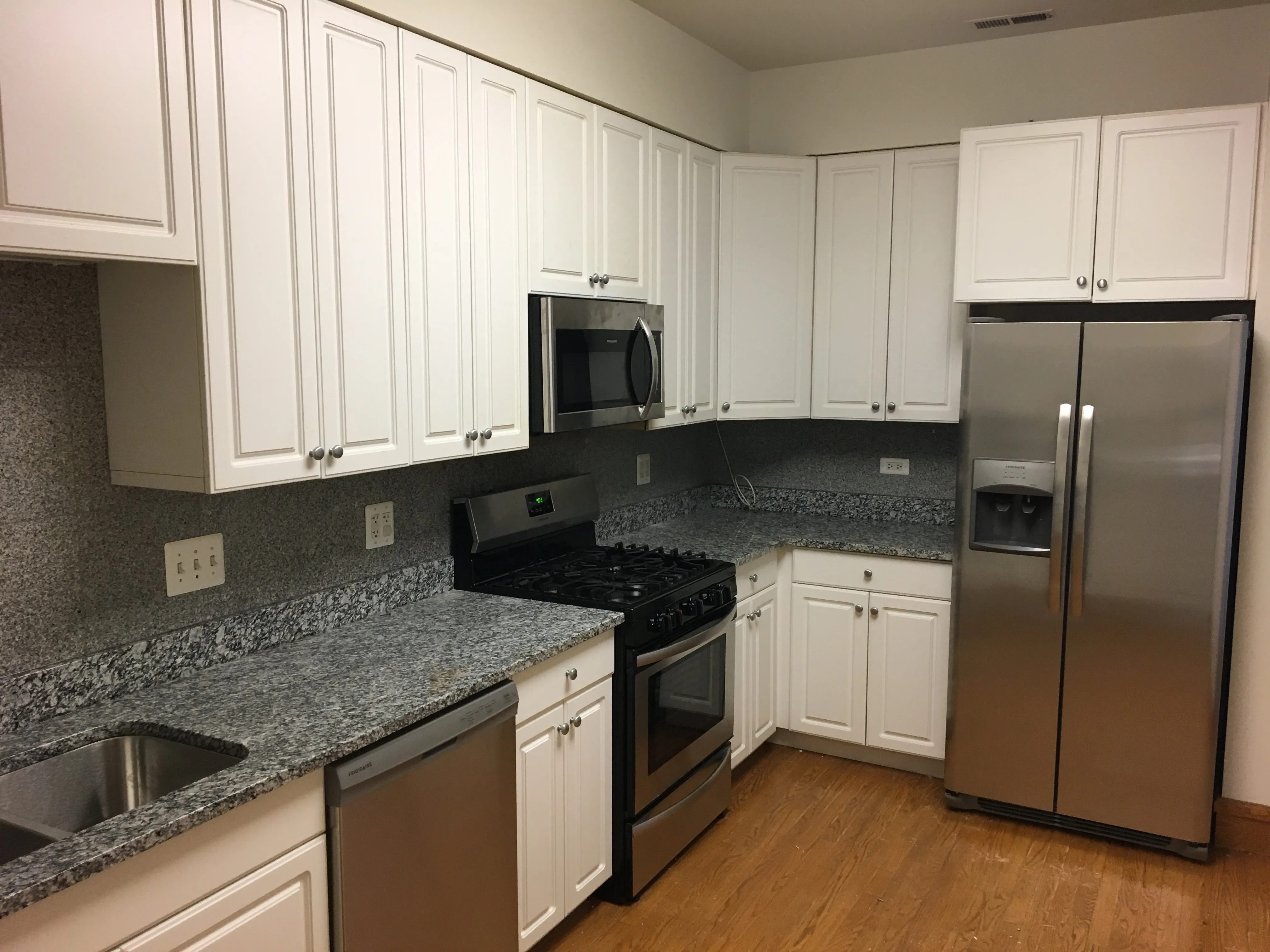 1162 W GRAND AVE 60642-unit#3-F-Chicago-IL