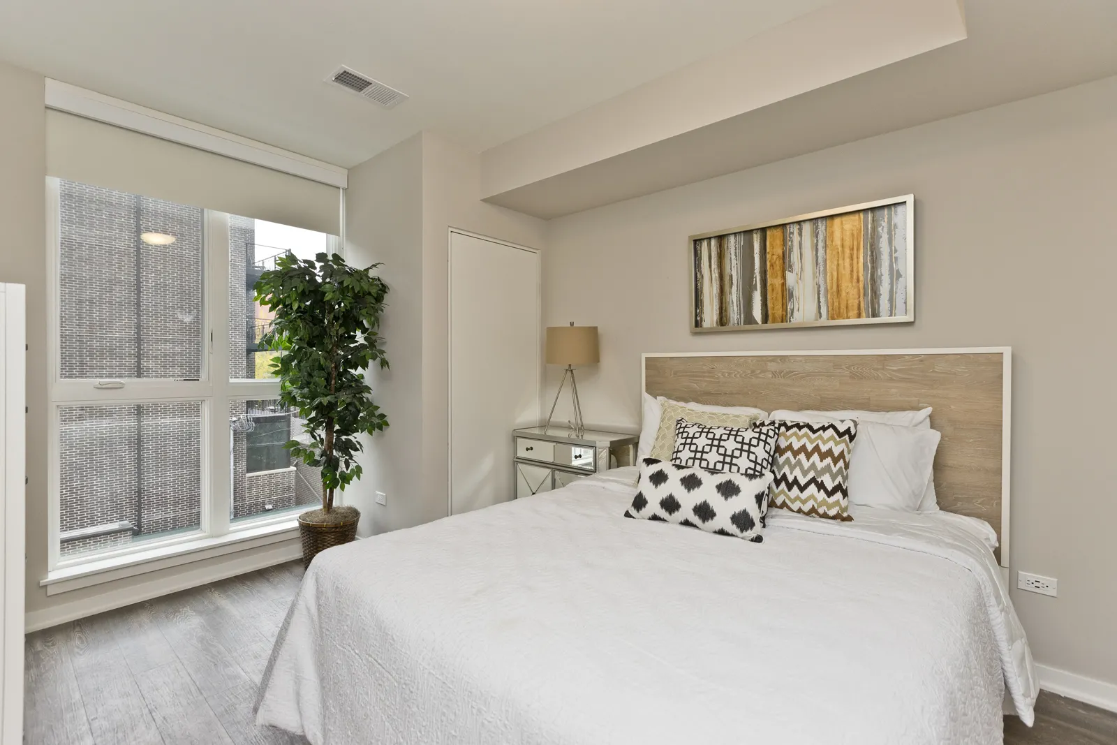 North Park Pointe Apartments