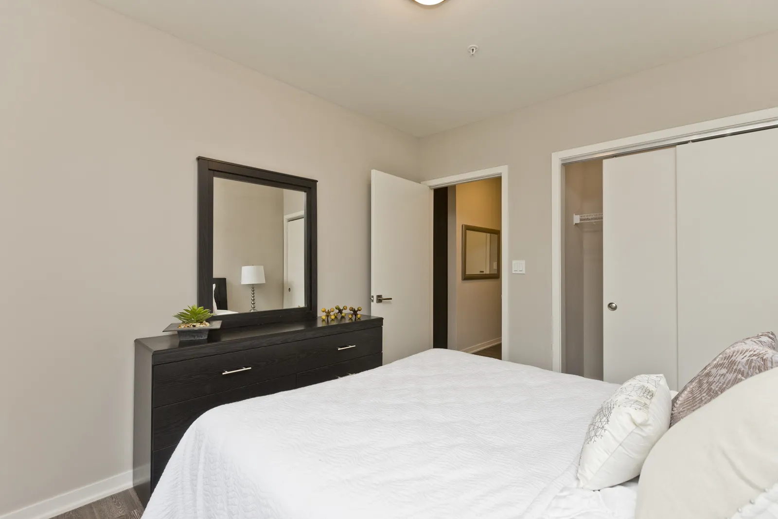 North Park Pointe Apartments