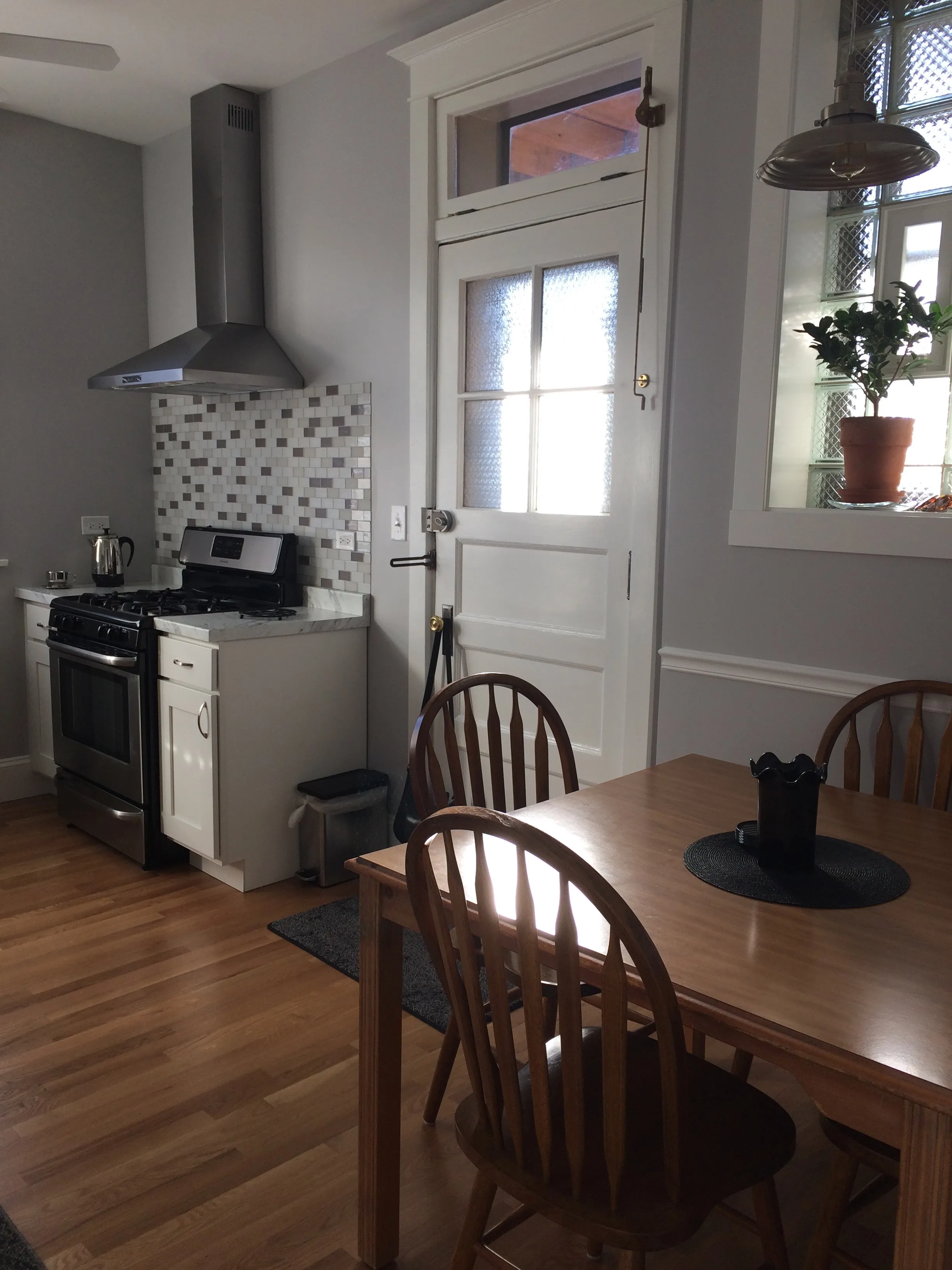 5522 S CORNELL AVE 60637-Cornell Apartments-unit#03-W-Chicago-IL