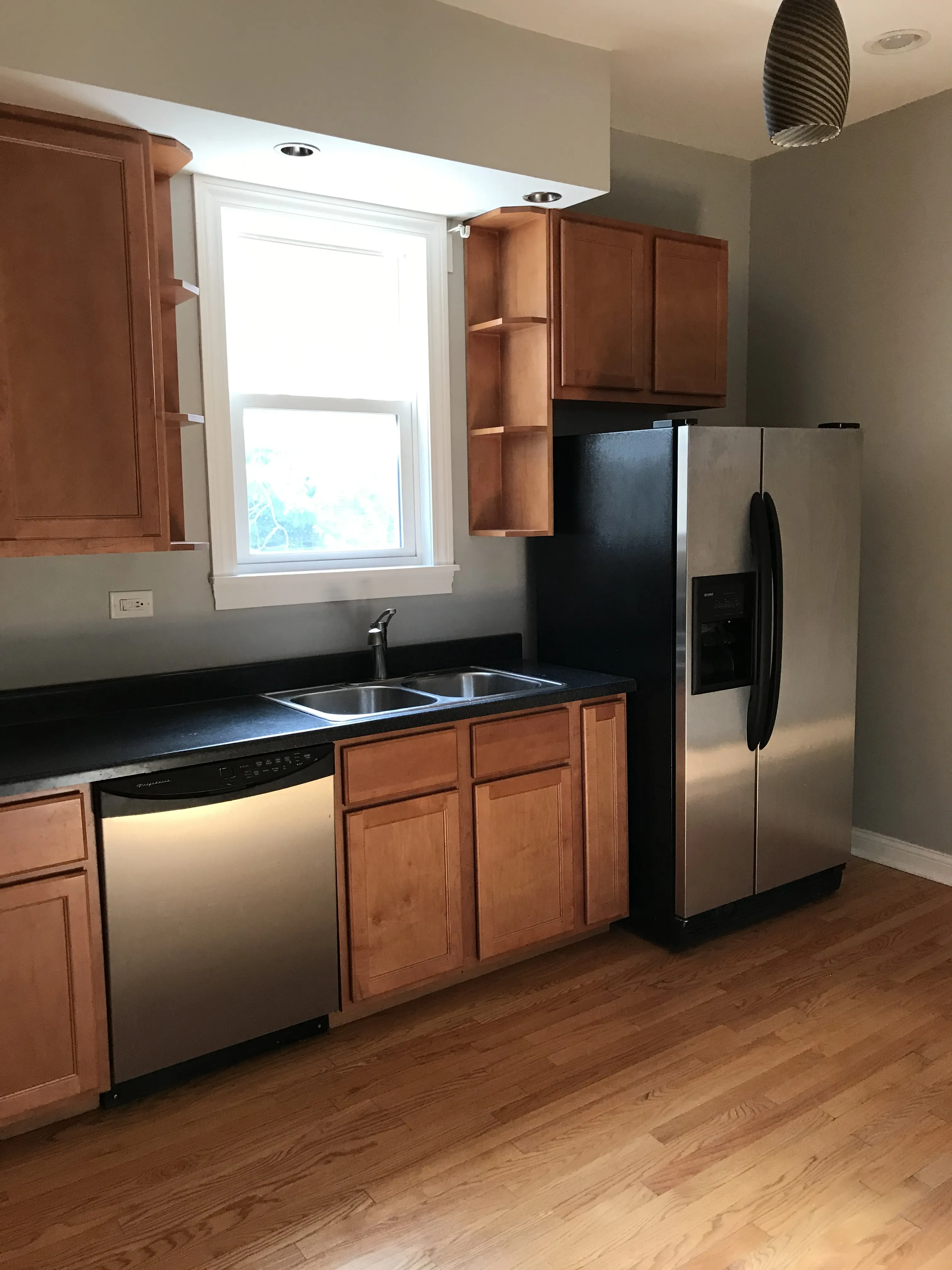 3140 W LYNDALE ST 60647-Victorian Duplex-unit#2-Chicago-IL