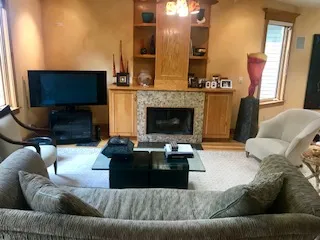 1843 W WAVELAND AVE 60613-1843 W. Waveland, LLC-unit#2-Chicago-IL