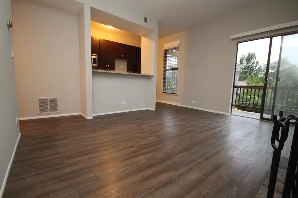 1816 N Halsted Apartments