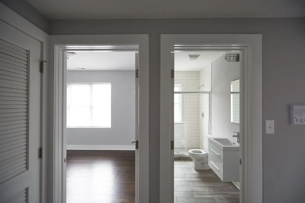 2128 North Sawyer Apartments