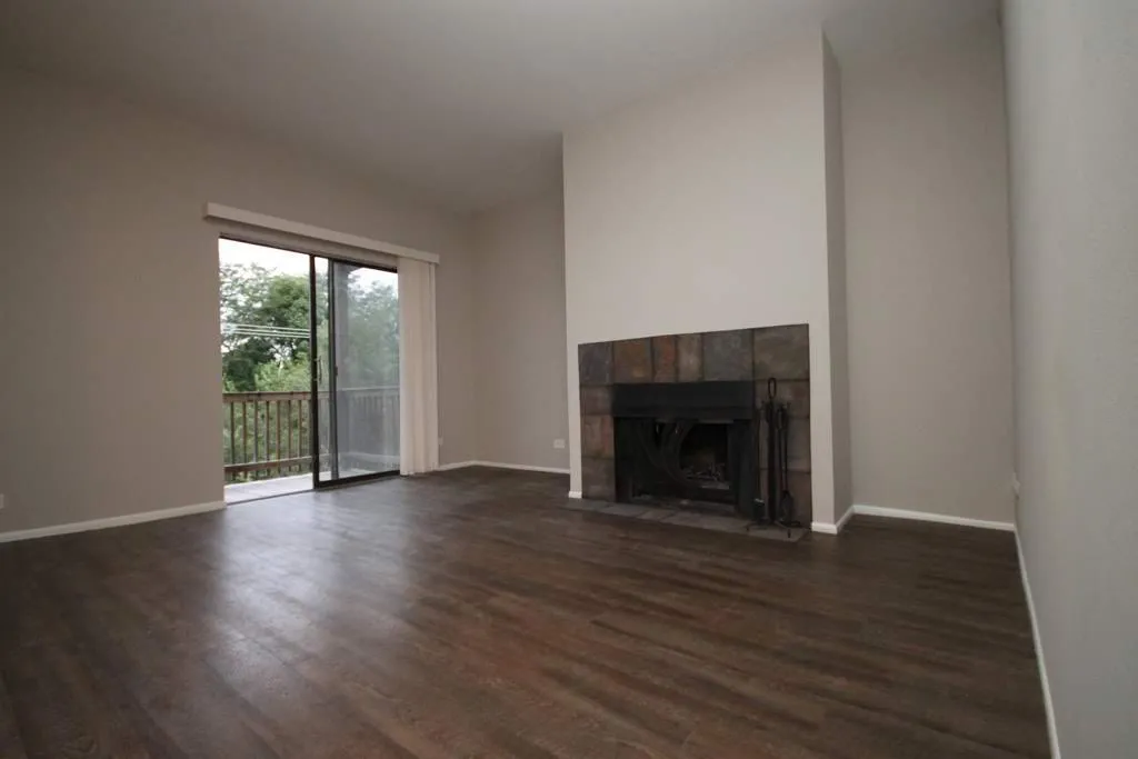 1816 N Halsted Apartments