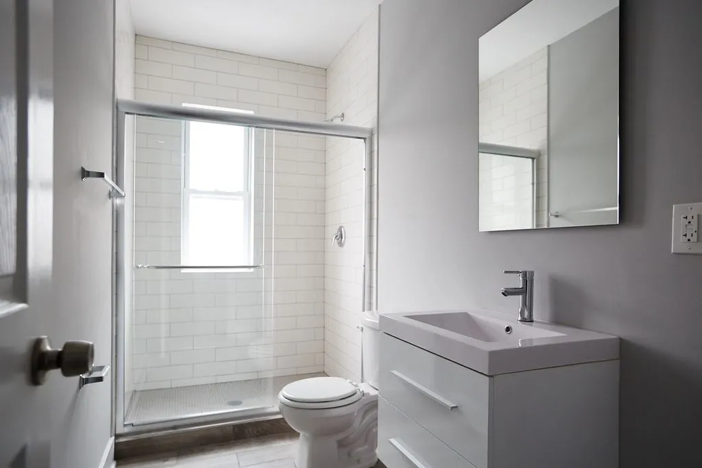 2128 North Sawyer Apartments