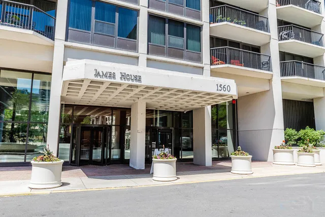 James House Apartments