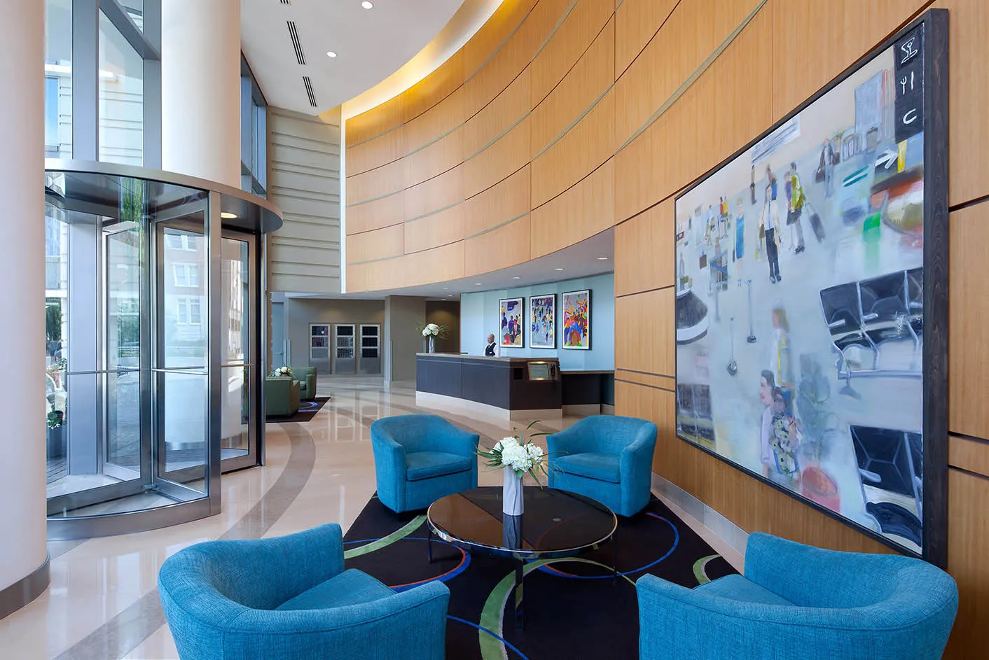 lobby wide view at Kingsbury Plaza Apartments in River North Chicago