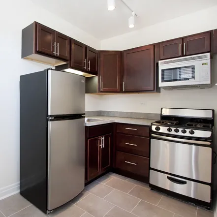 Reside at 823 Apartments