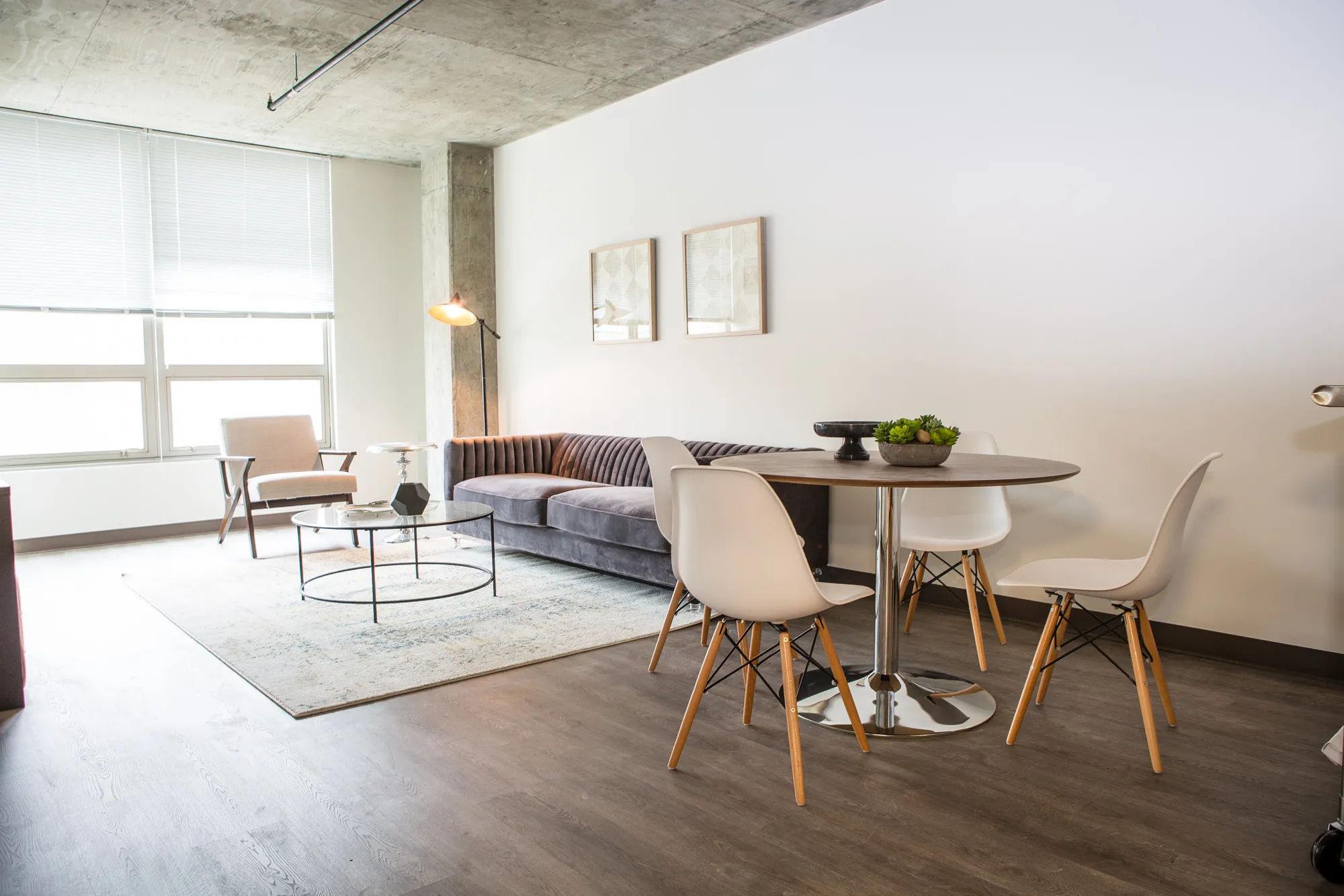 Lakeview 3200 Apartments